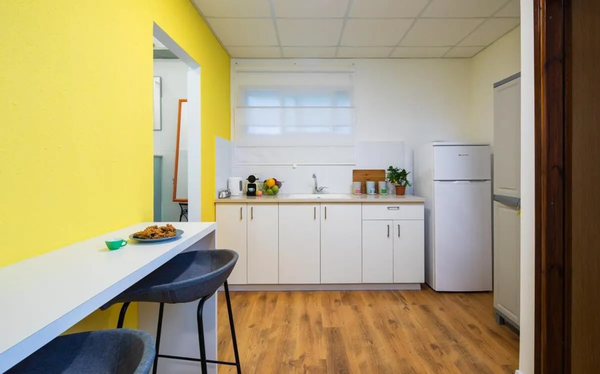 Colorful Apartment by the Beach