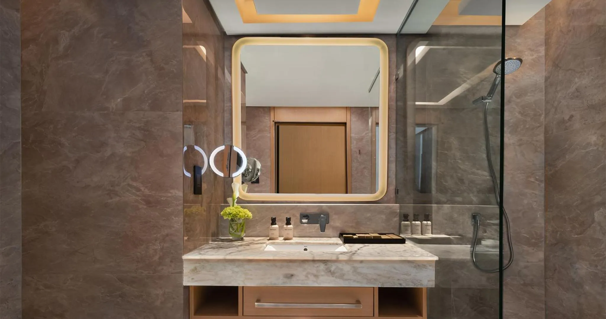 Bathroom in Amari Colombo, Sri Lanka