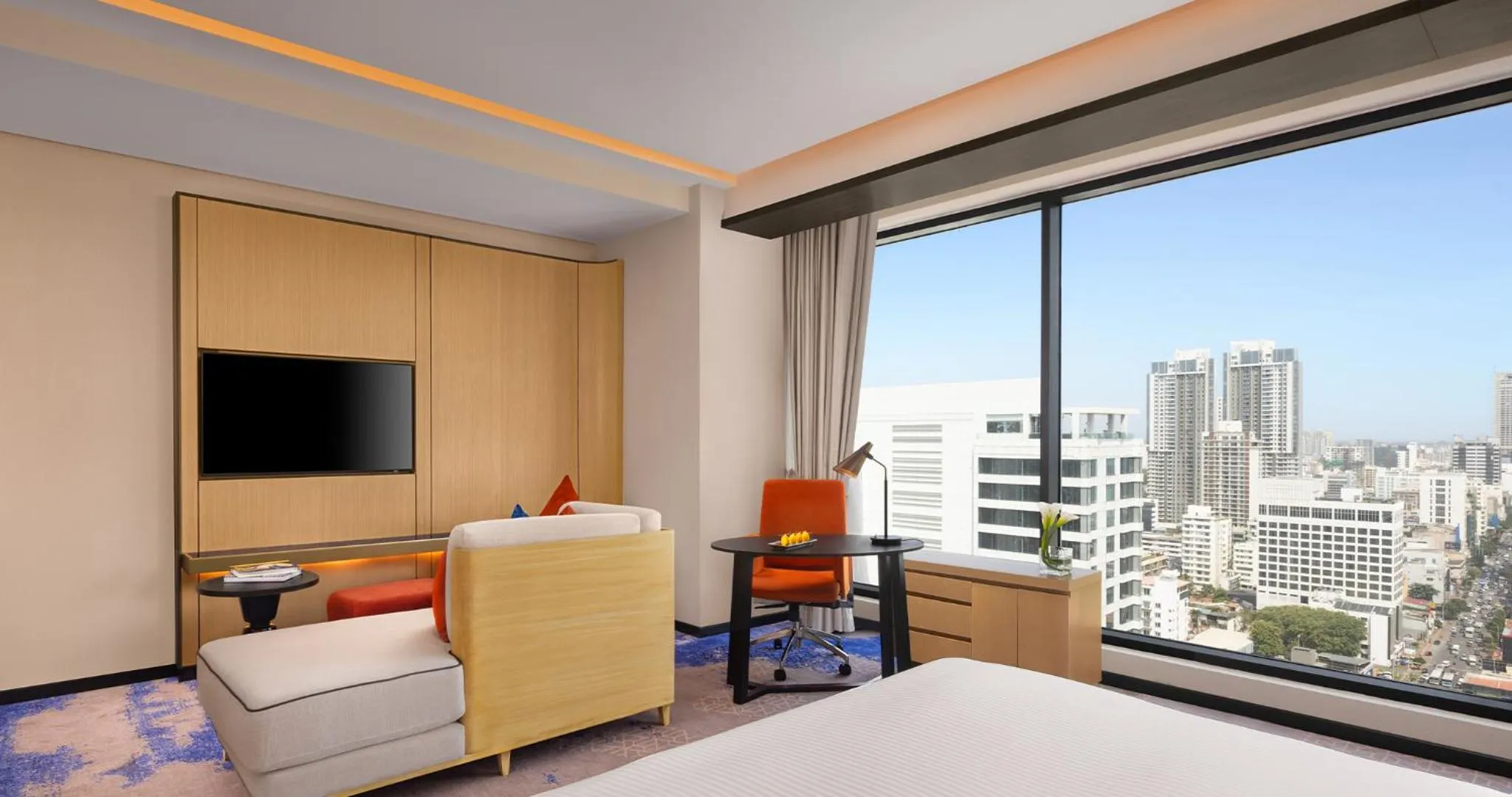 Bed in Amari Colombo, Sri Lanka