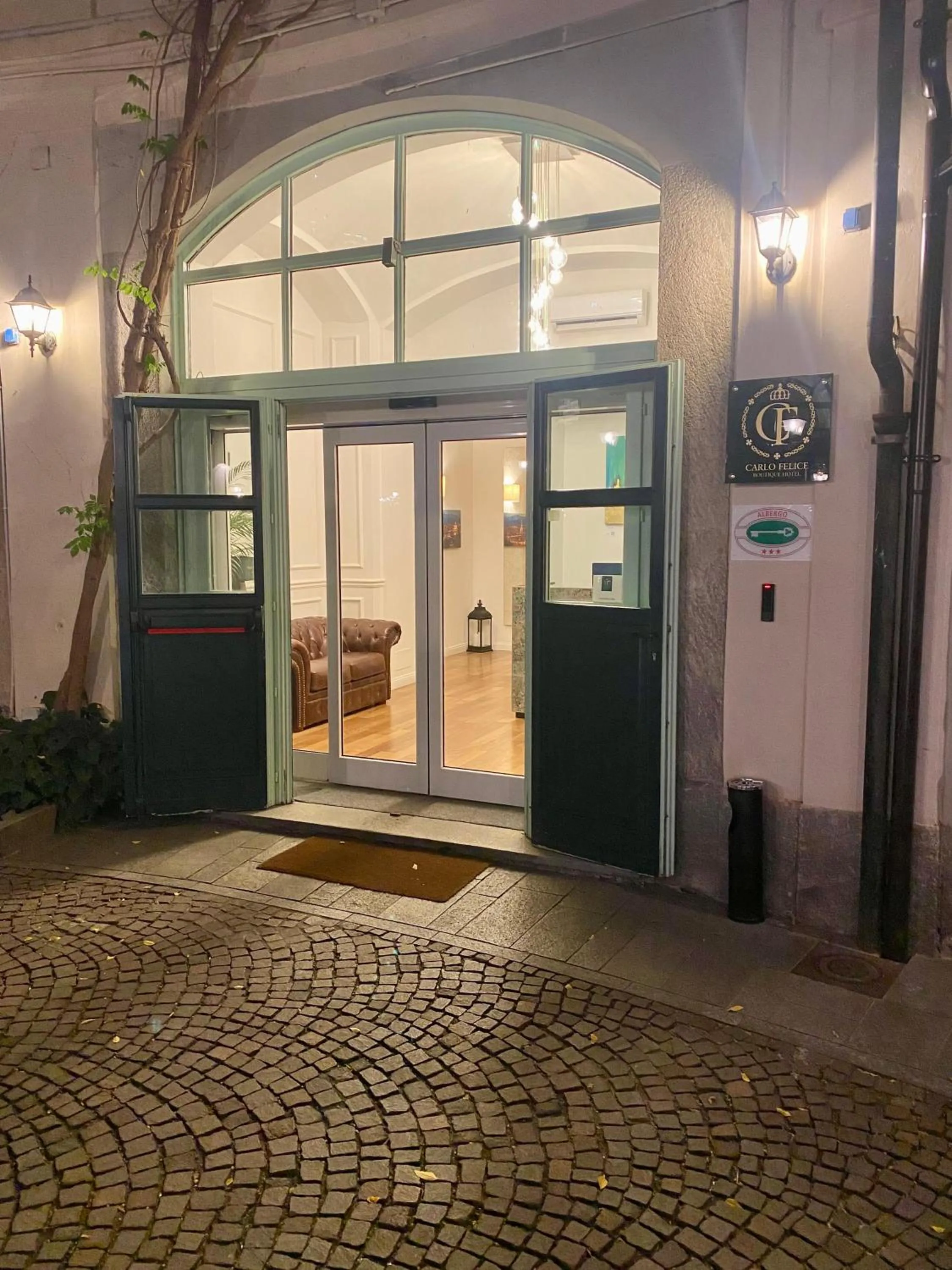 Carlo Felice Boutique Hotel