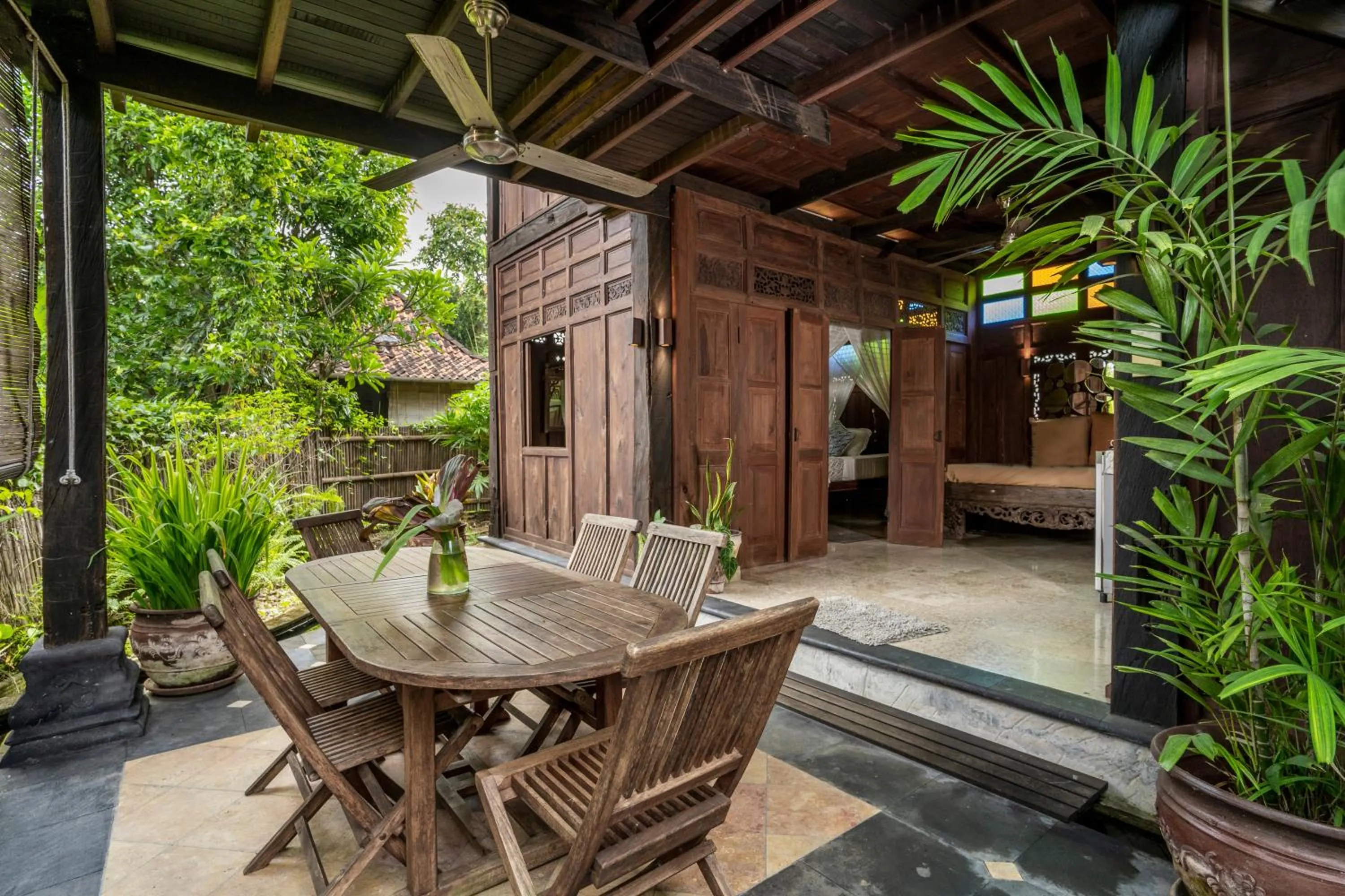 Property building in Yabbiekayu