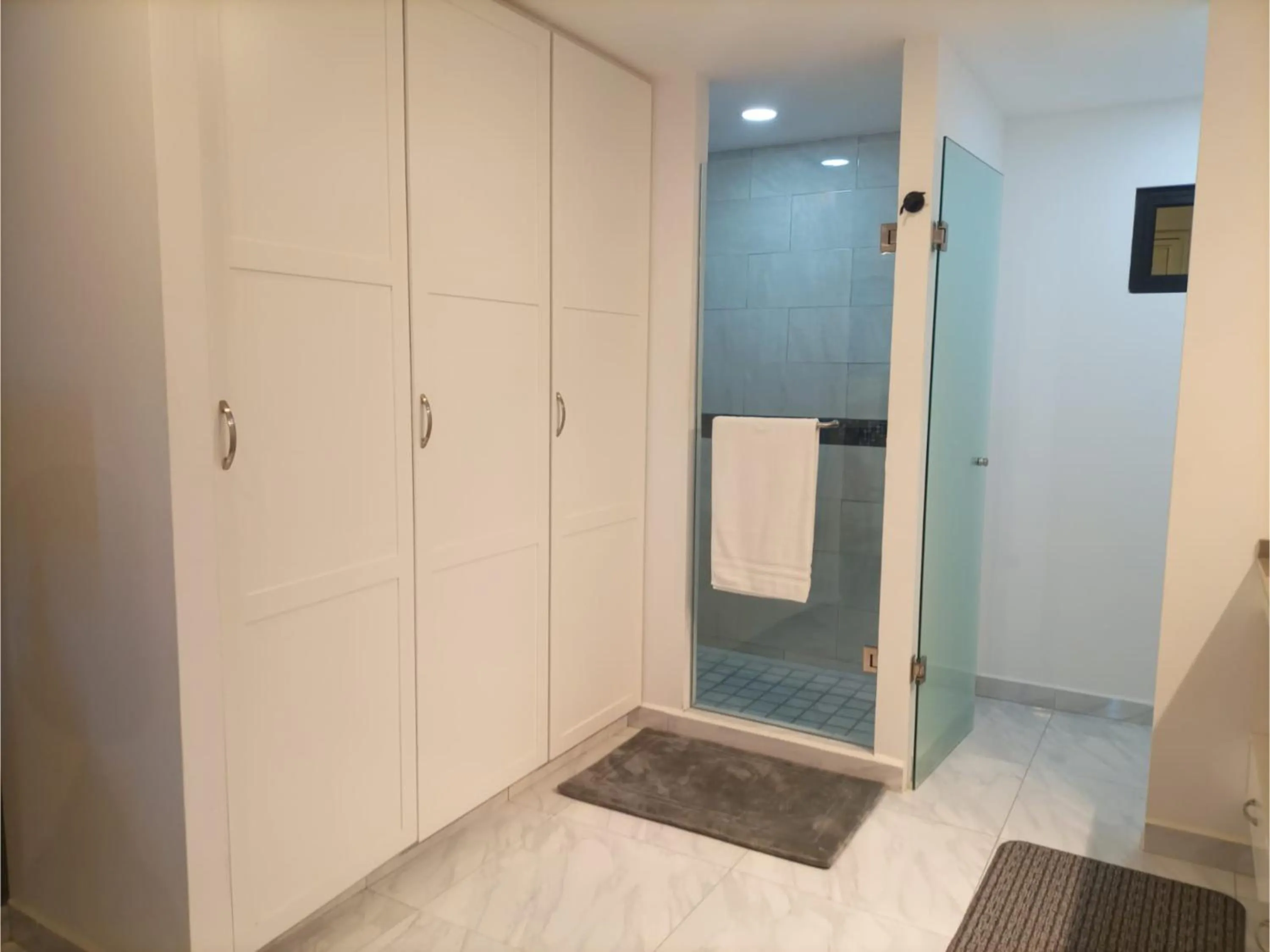 Bathroom in Collection O Morgan City Center, Los Cabos