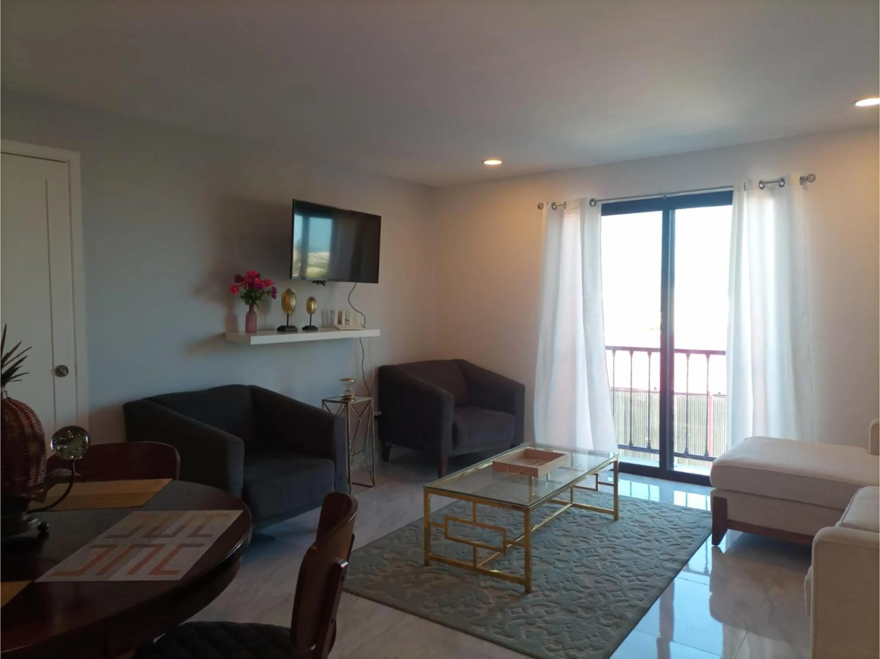 TV and multimedia in Collection O Morgan City Center, Los Cabos