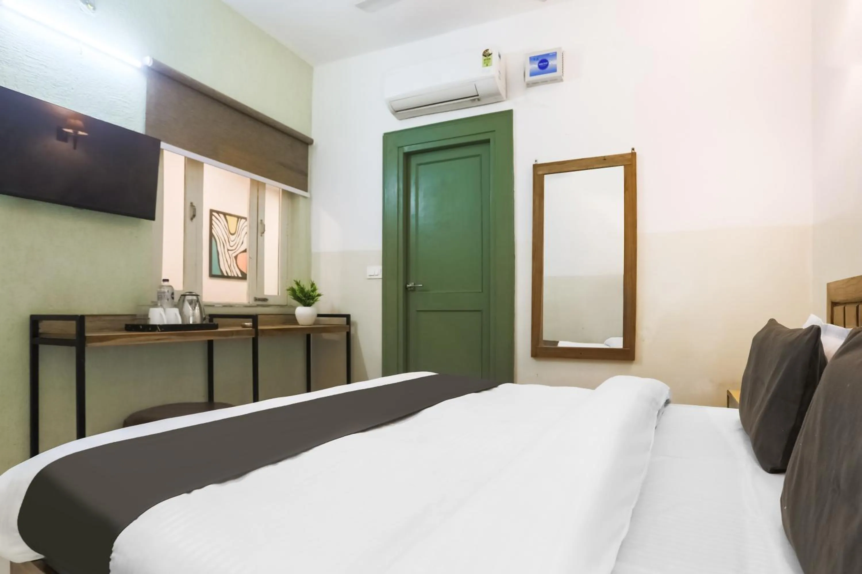 Bedroom, Bed in Collection O Pacific Mall Rajpur Road