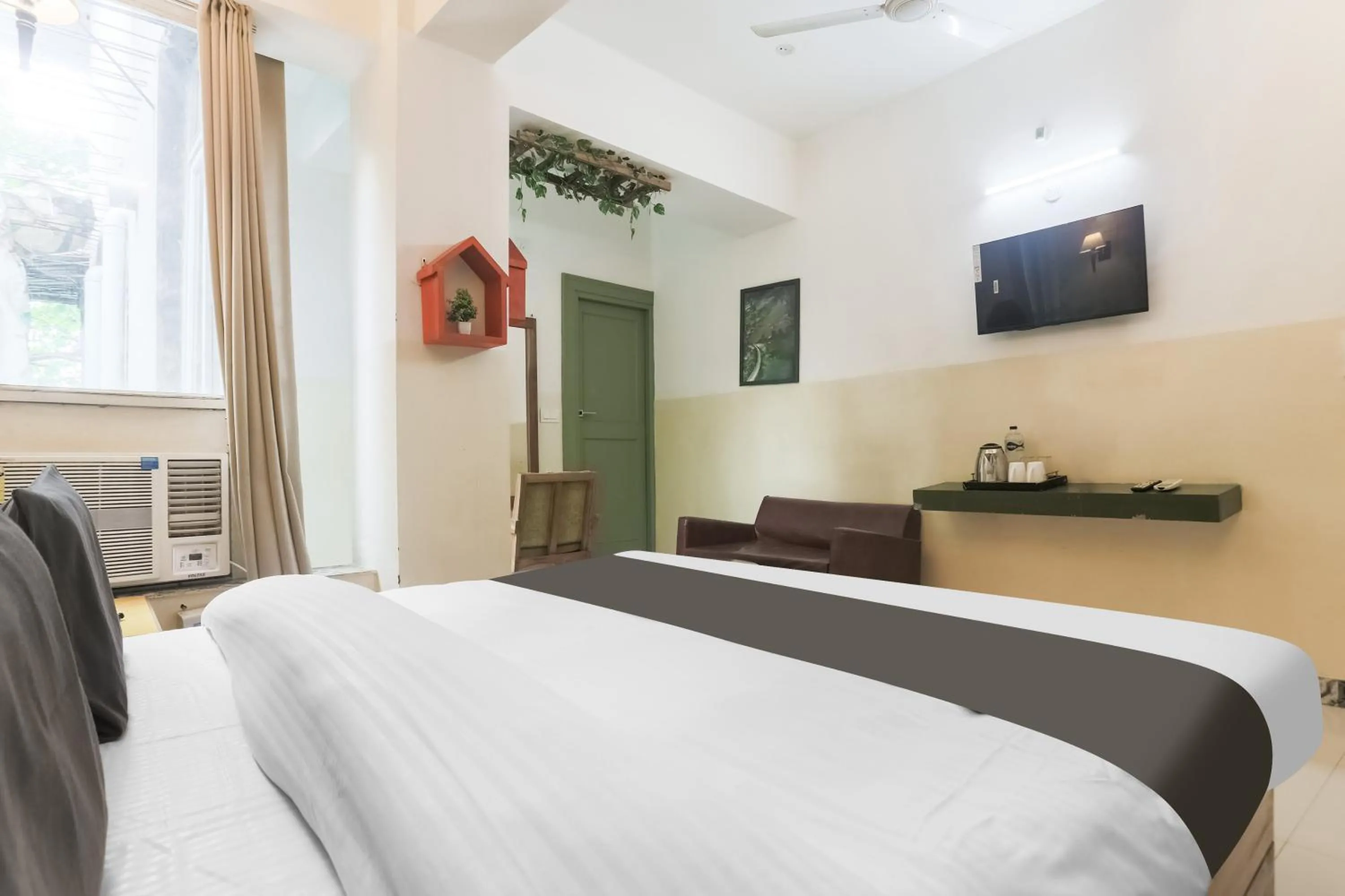 Bedroom, Bed in Collection O Pacific Mall Rajpur Road