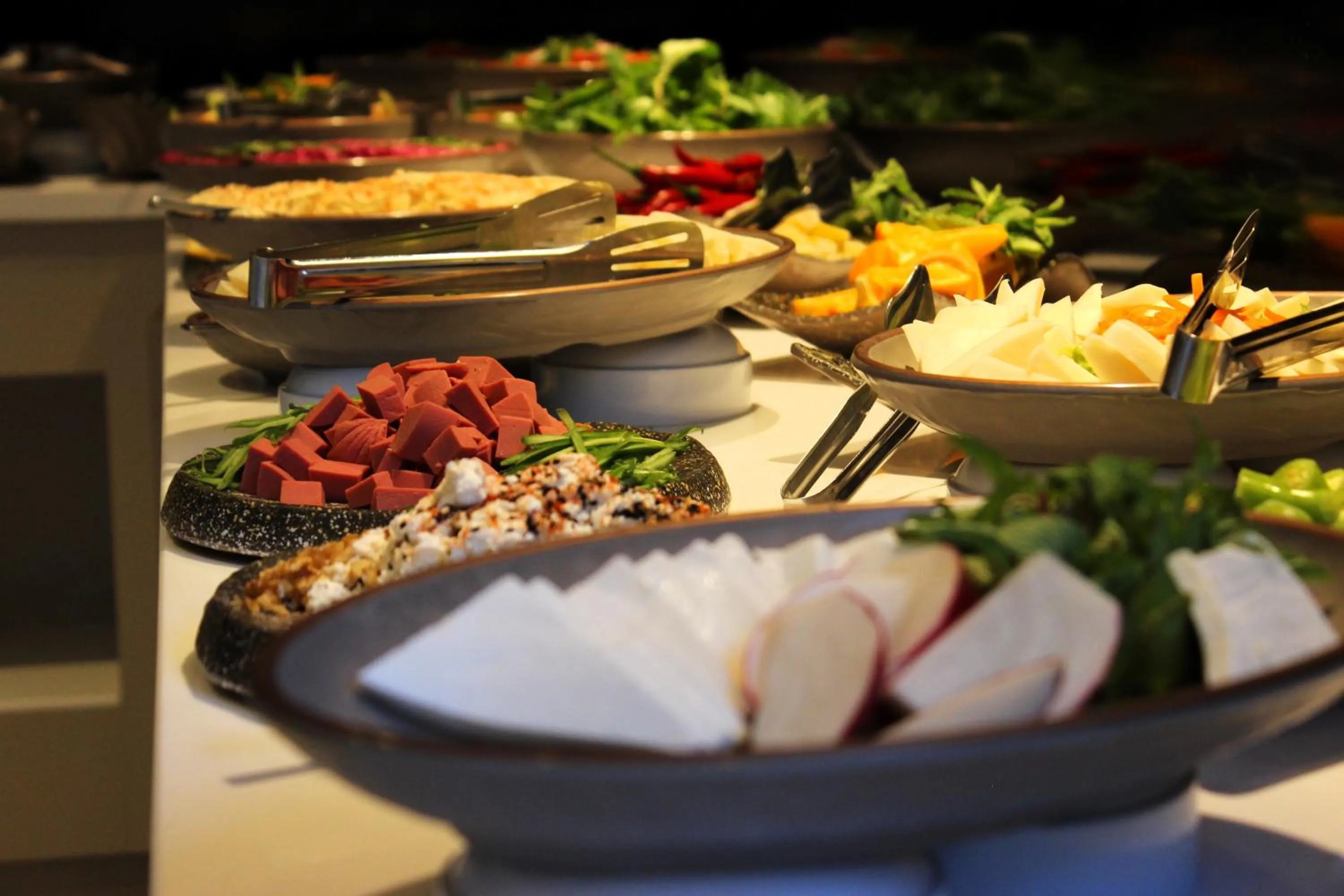 Buffet breakfast in Bonnie City Hotel