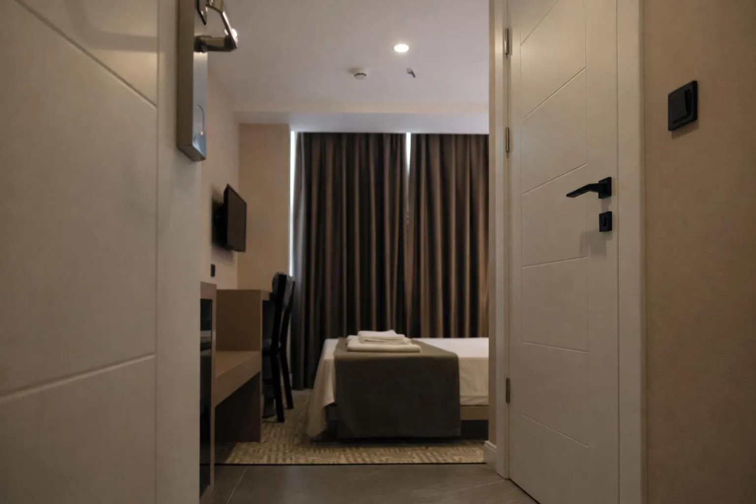 Bed in Bonnie City Hotel