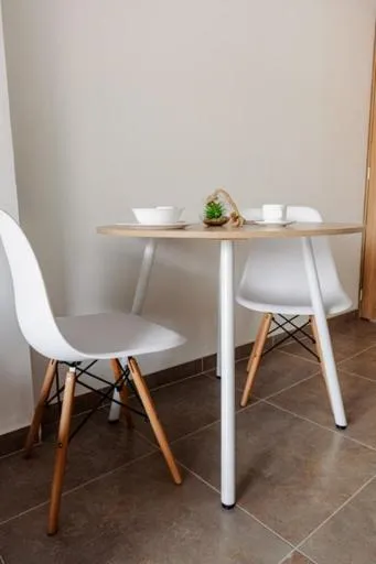 furniture in Central Suites by H&R