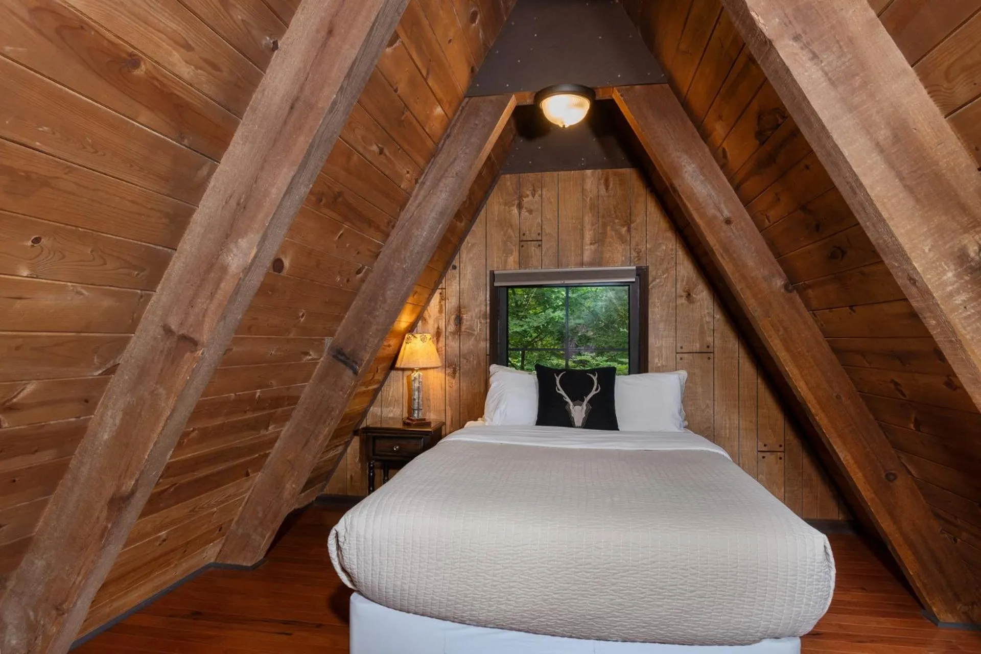 Quadruple Room in Switzerland Inn