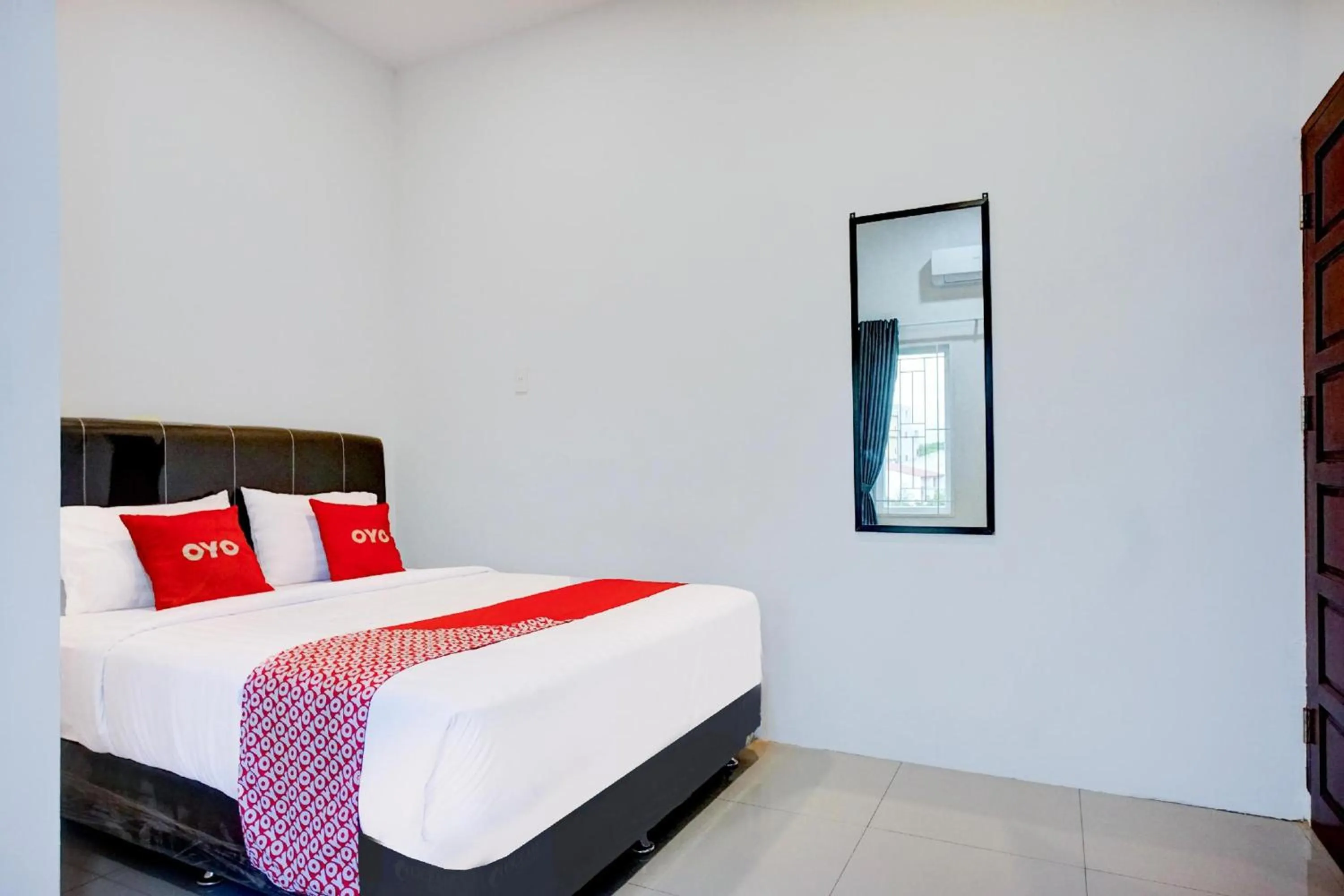 View (from property/room), Bed in Collection O Almasarra Residence Near Ring Road Medan