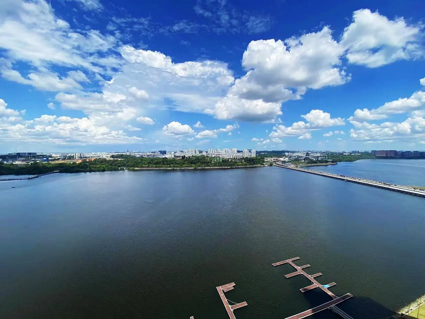 Two-Bedroom Apartment in R&F Princess Cove Superior Homestay Nearby CIQ By Han Lin Sojourn Two-Bedroom Apartment in R&F Princess Cove Superior Homestay Nearby CIQ By Han Lin Sojourn