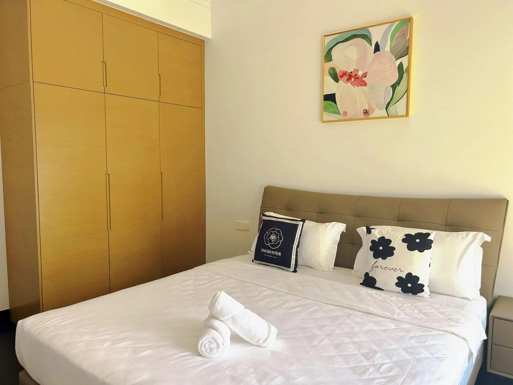Bed in R&F Princess Cove Superior Homestay Nearby CIQ By Han Lin Sojourn