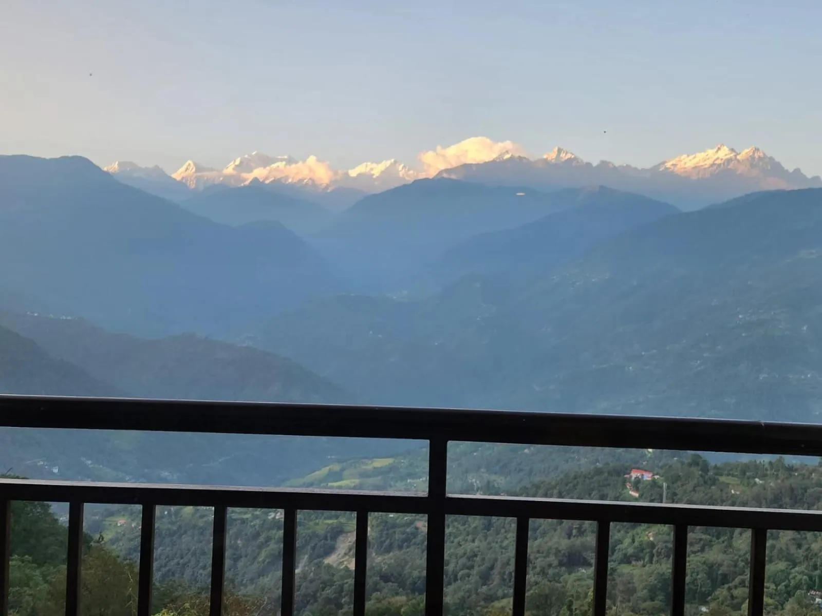 Mountain view in The Golden Retreat Hotel in Pelling