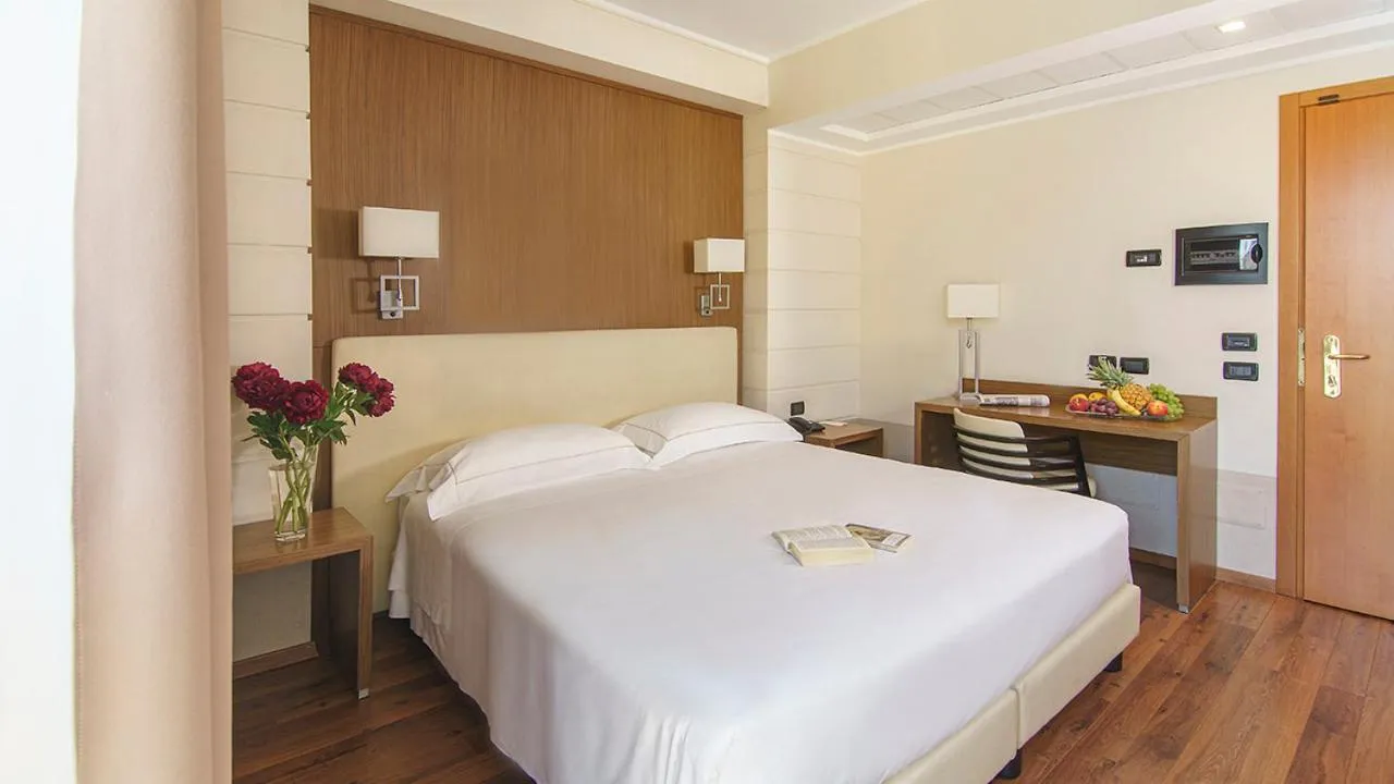 Photo of the whole room, Bed in Bes Hotel Villa Zoia