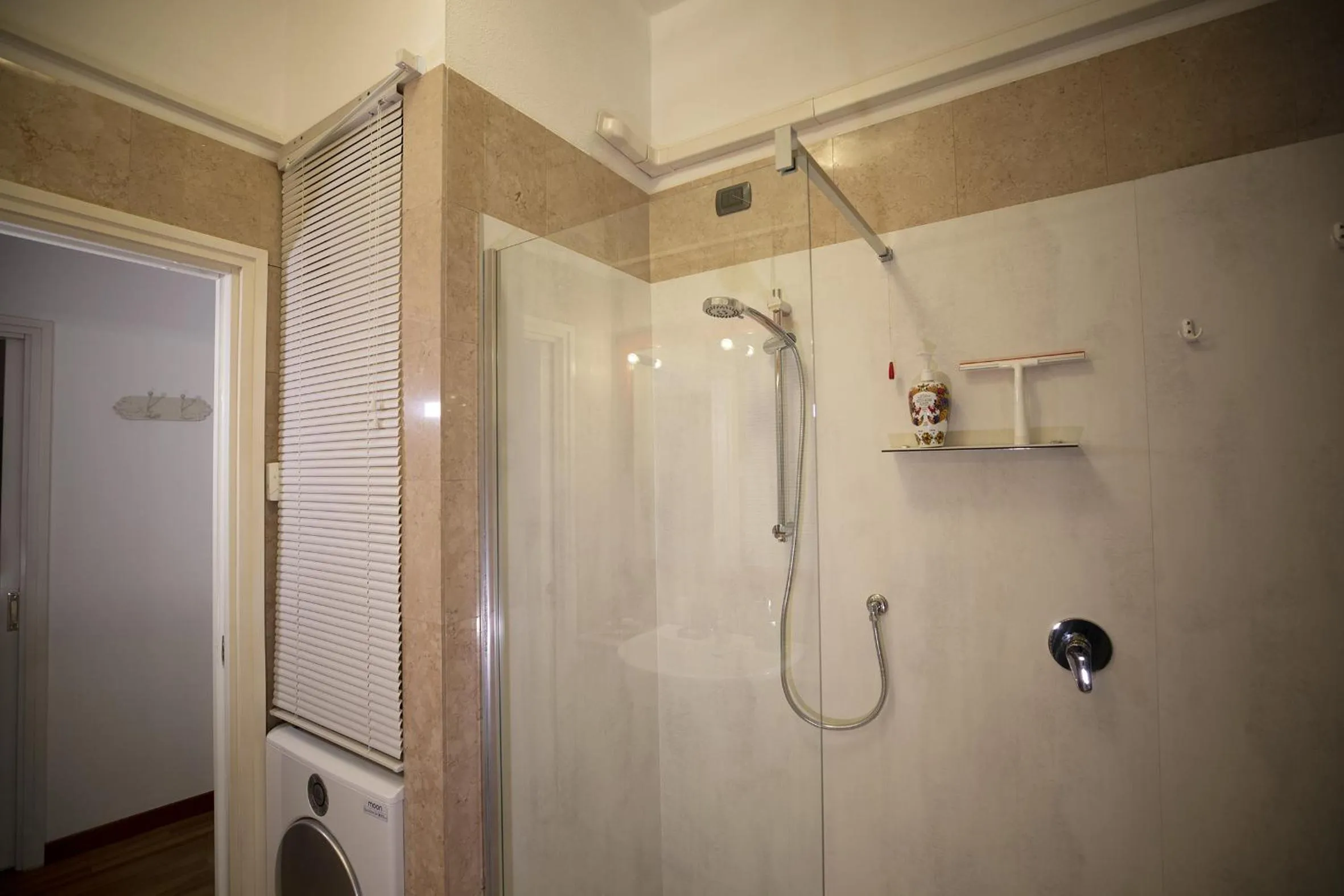 Shower in Like Romeo Suites