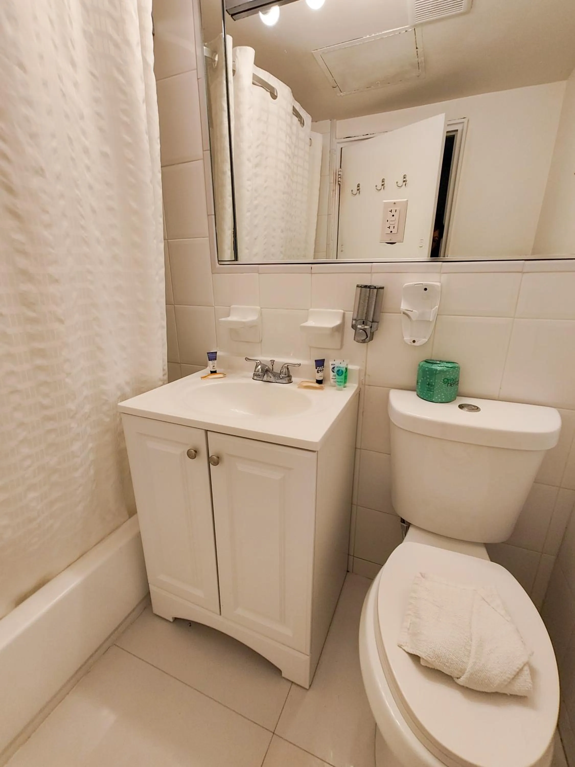 Oceanfront Studio Miami Beach