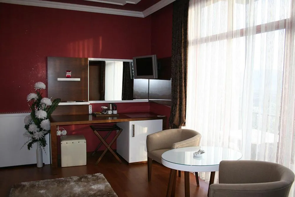 Seating area in Nysa Hotel