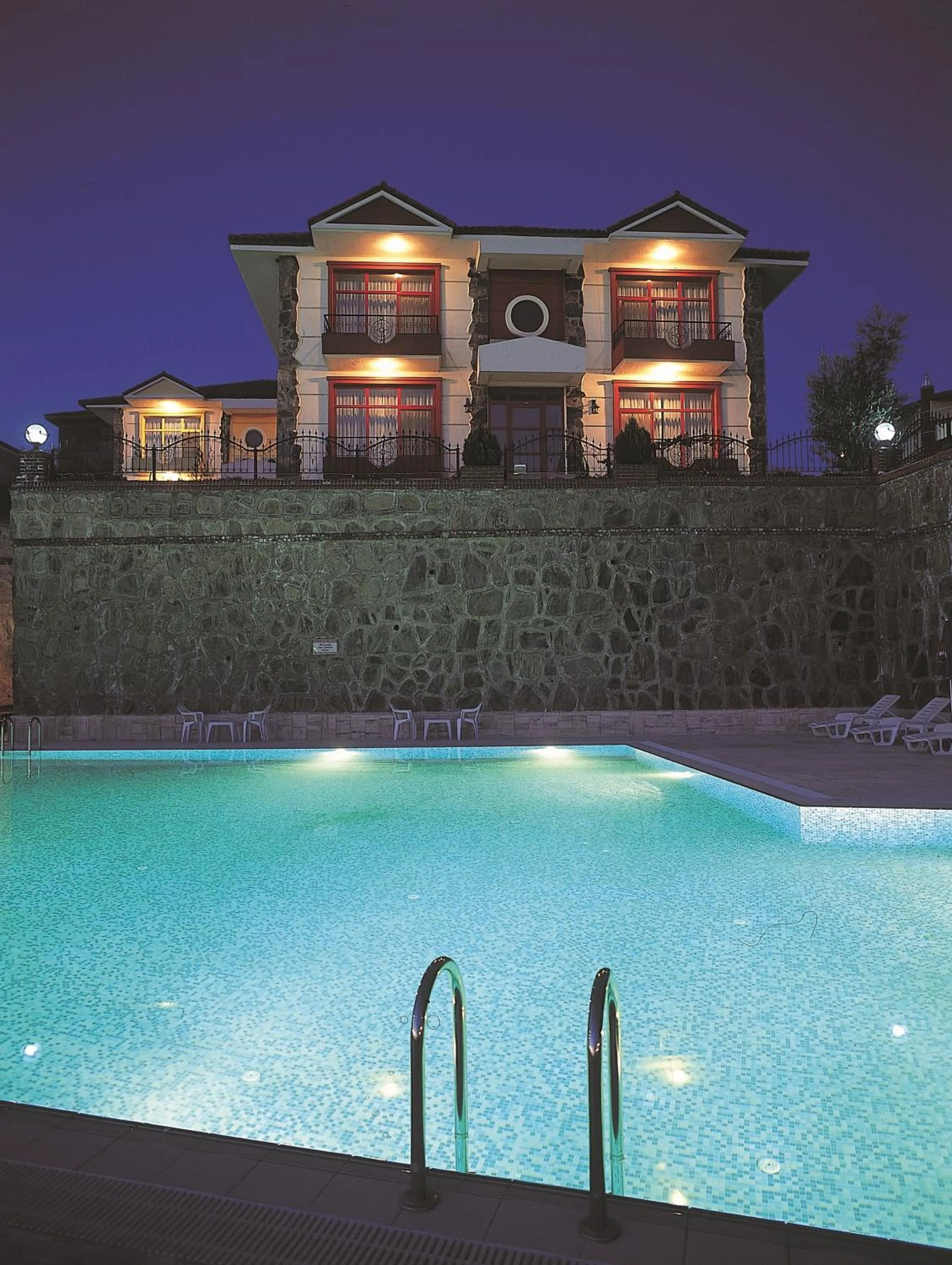 Swimming pool in Nysa Hotel