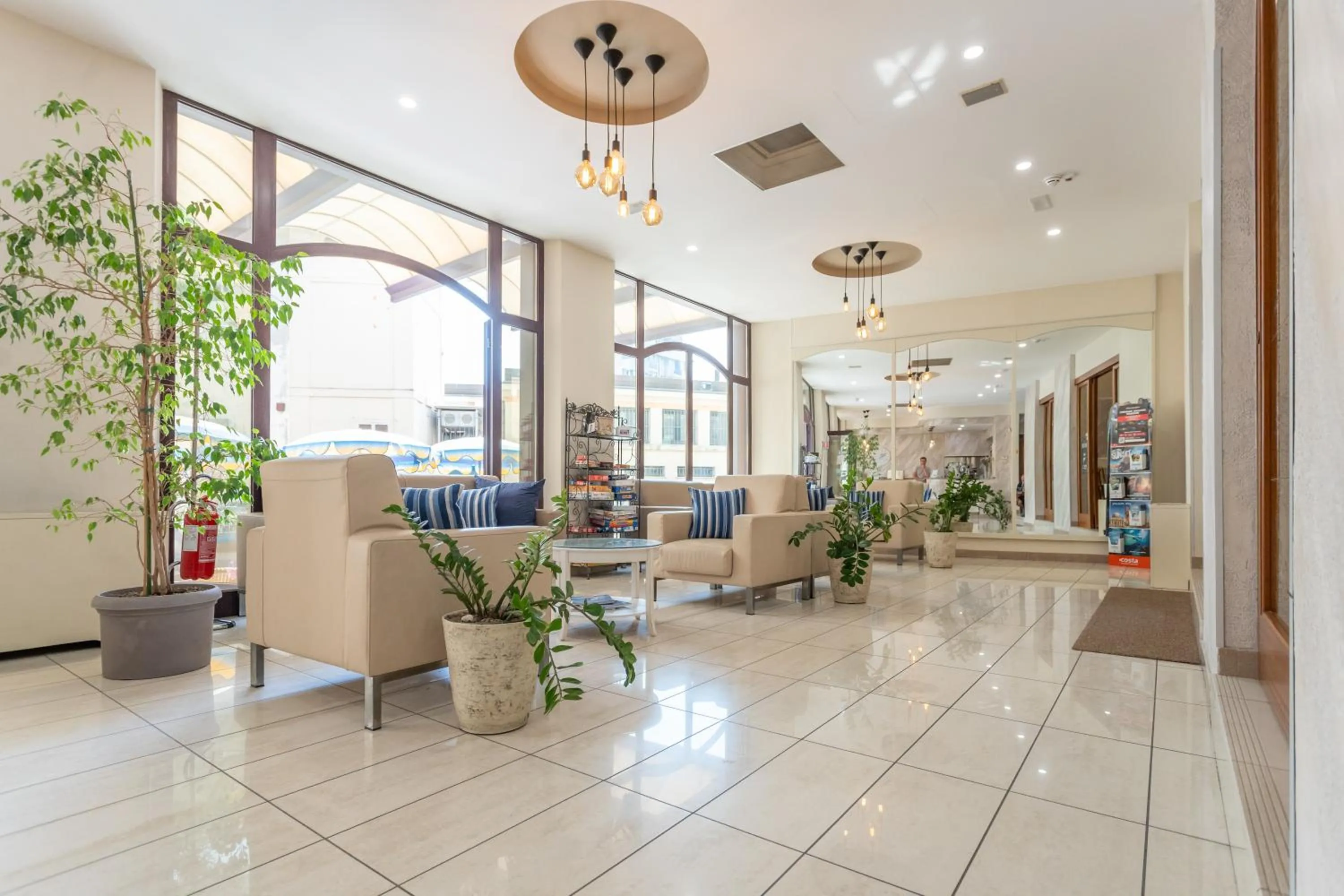 Lobby or reception in Hotel King