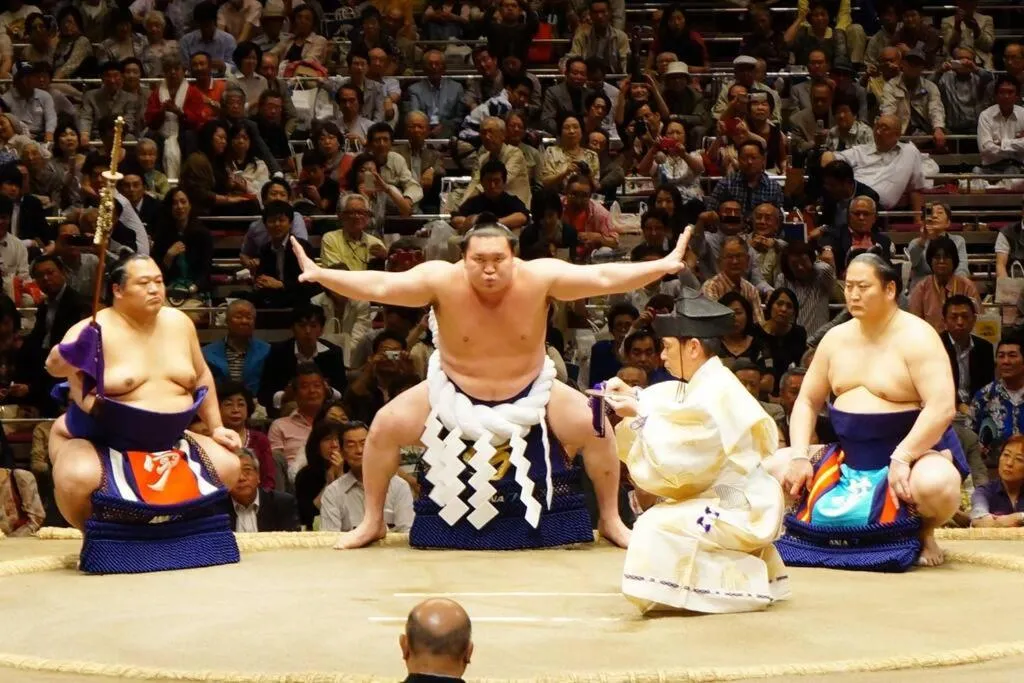 Nearby landmark in Rakuna Inn 遊 Kinshicho