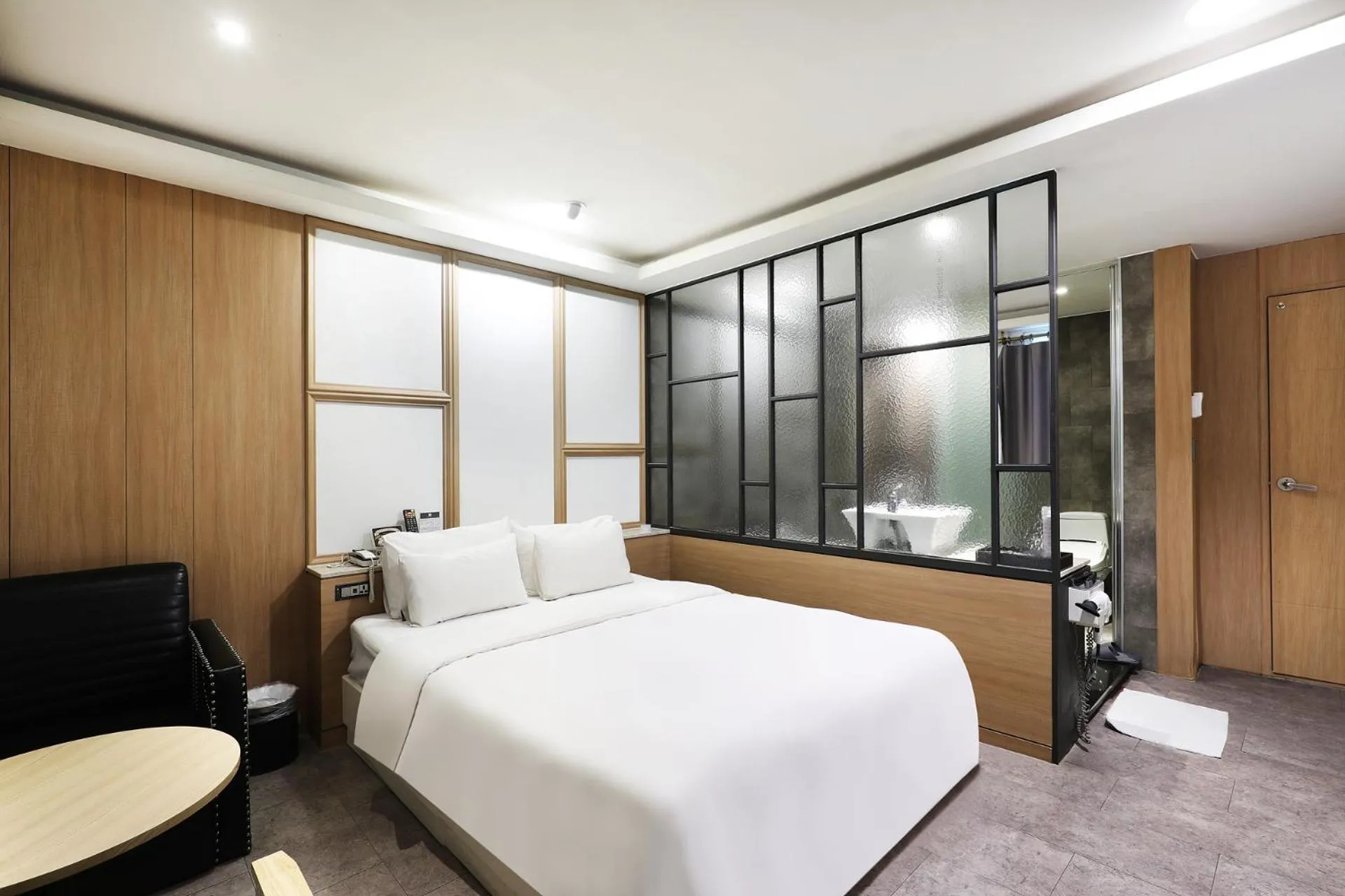 Pyeongtaek Moon Hotel