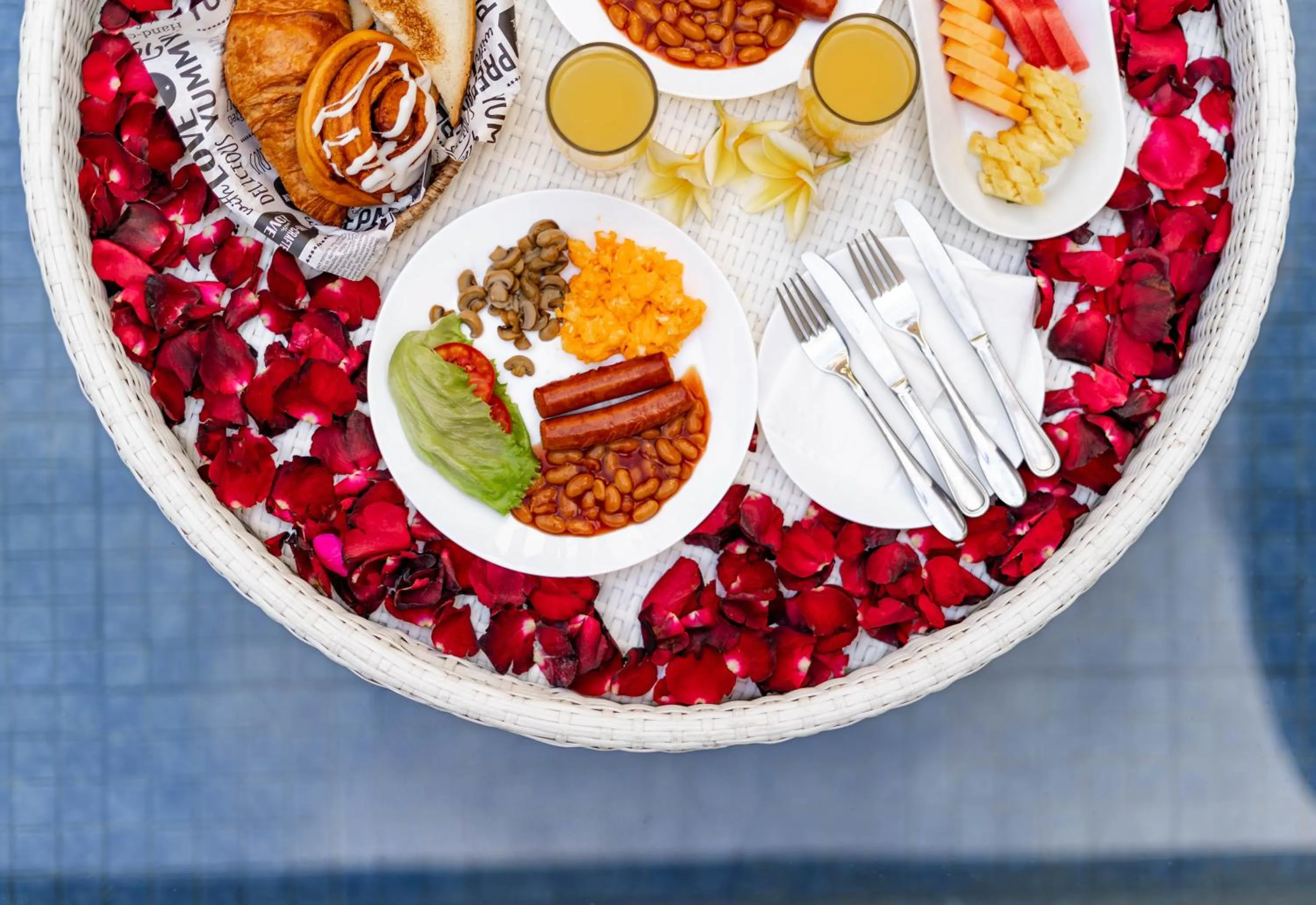 Breakfast in Villa Felicia Canggu By Moria