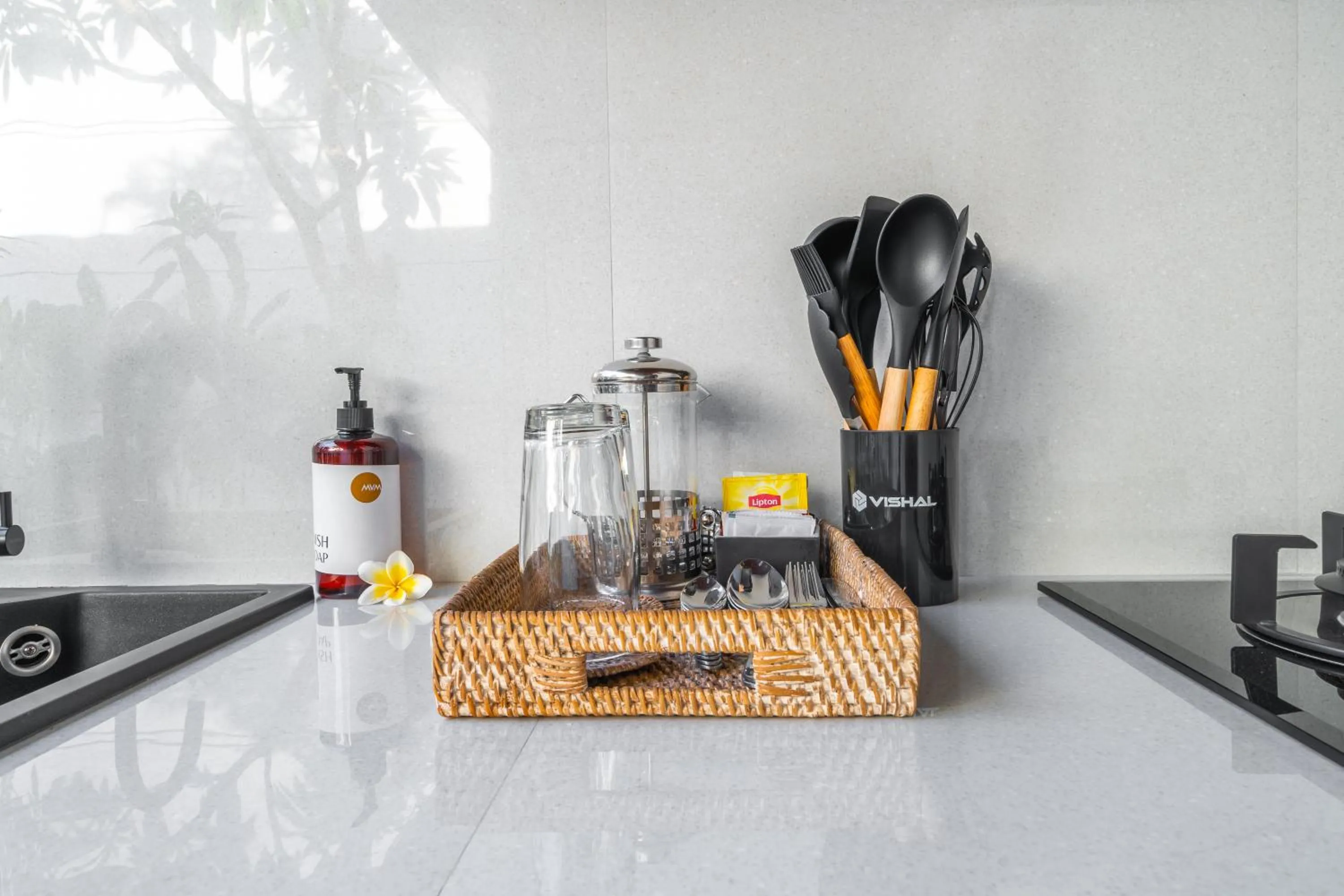 Kitchen or kitchenette in Villa Felicia Canggu By Moria