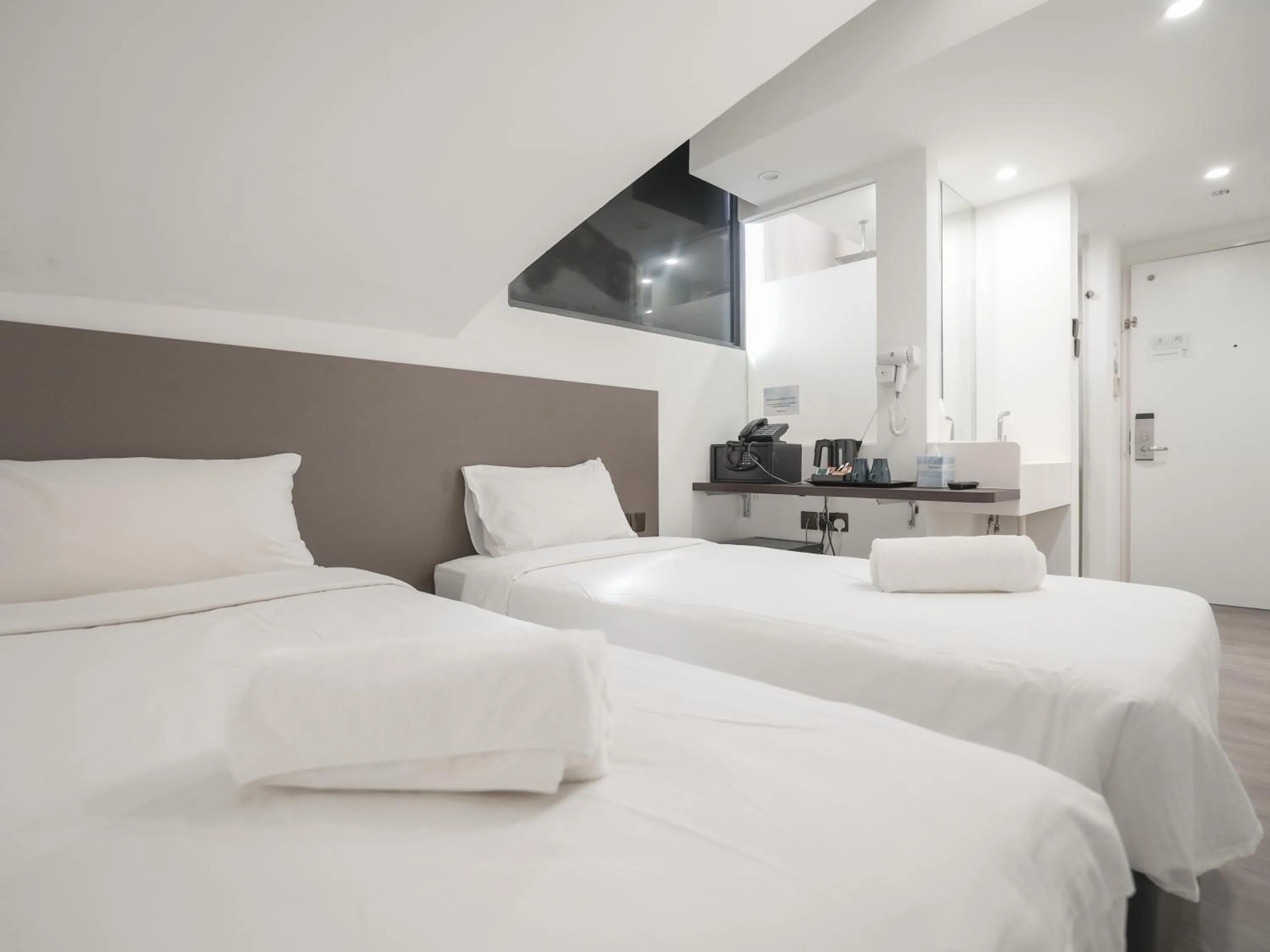 Bed in A Hotel Dickson