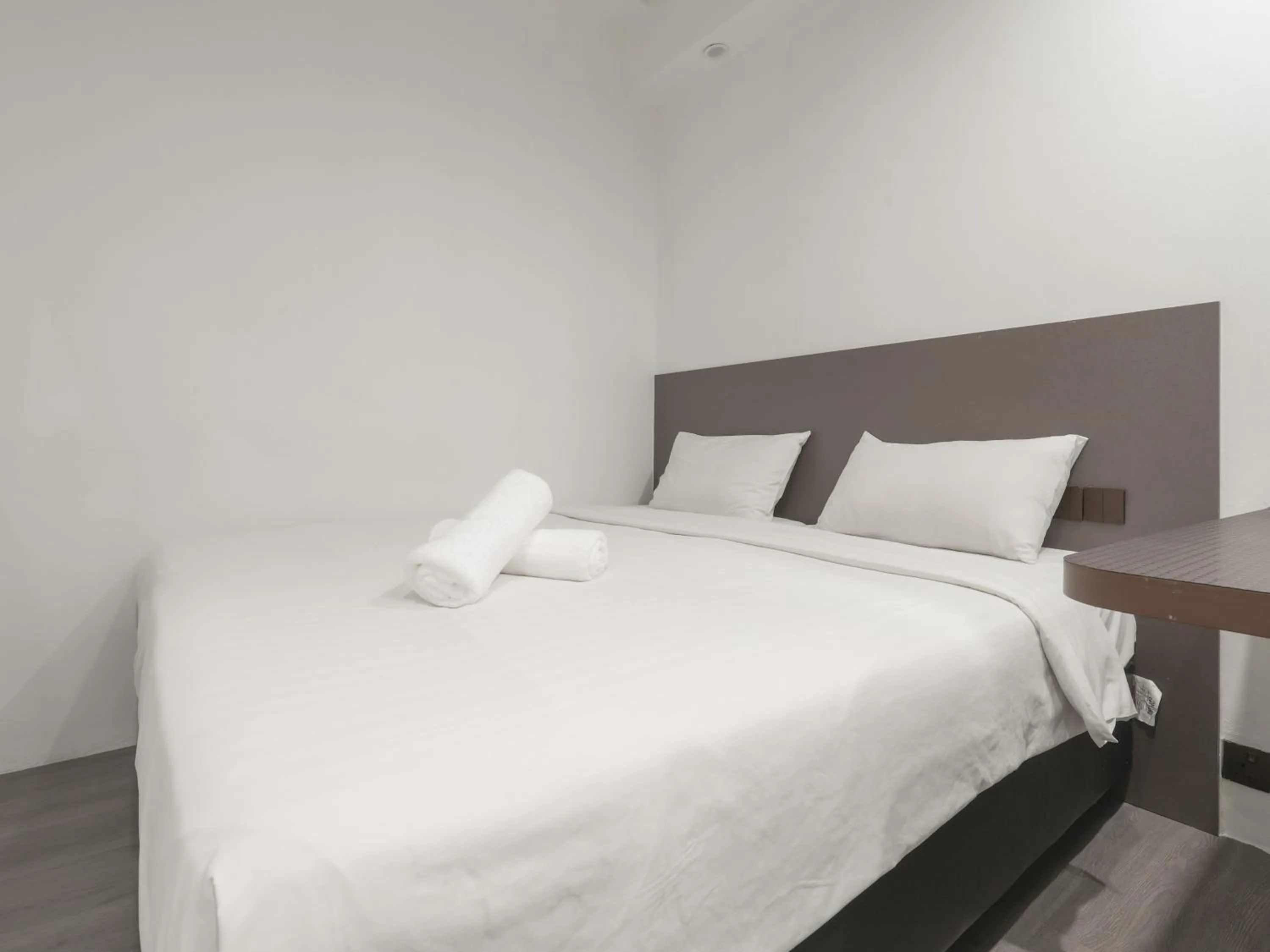 Bed in A Hotel Dickson