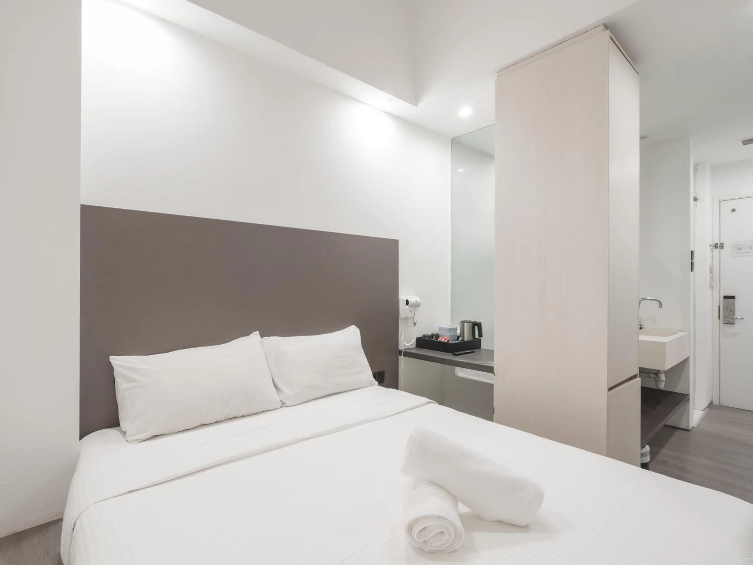 Bed in A Hotel Dickson