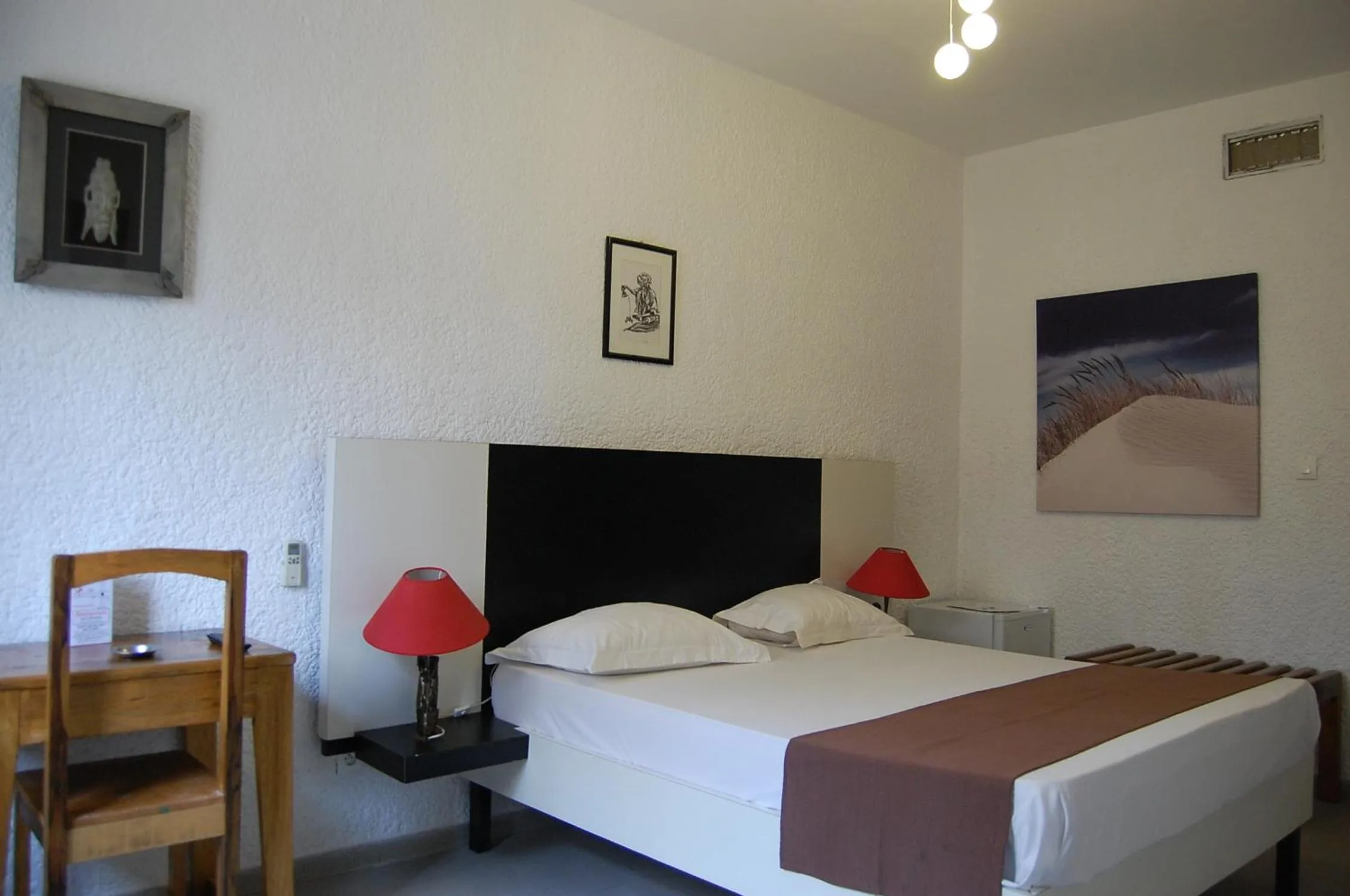 Photo of the whole room, Bed in Maison d'hôtes Opanoramic