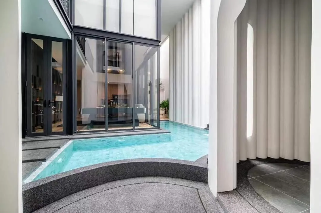 Moon 5-Bedroom Luxury Pool Villa