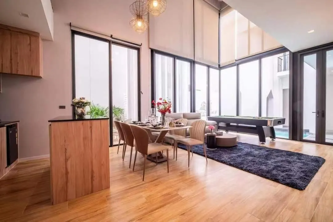 Moon 5-Bedroom Luxury Pool Villa