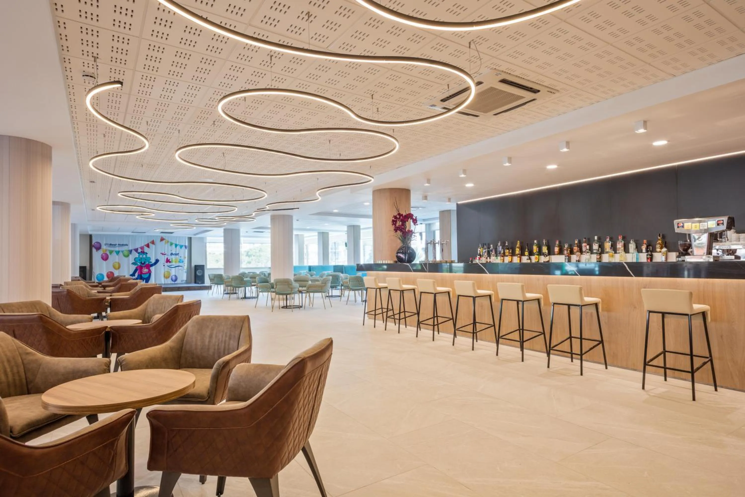 Lounge or bar in Hotel Best Mediterraneo