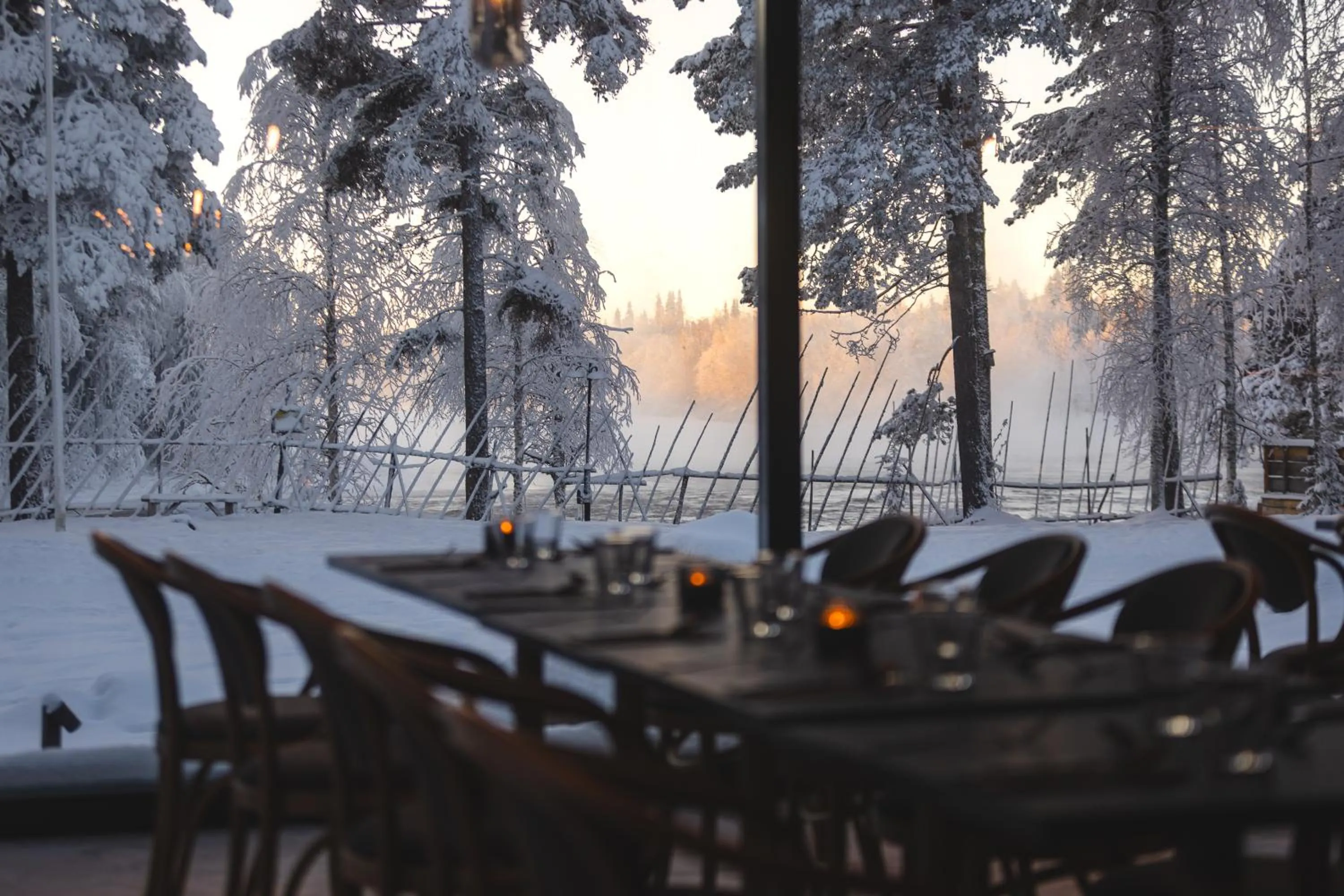 Restaurant/places to eat in Vaattunki Wilderness Resort