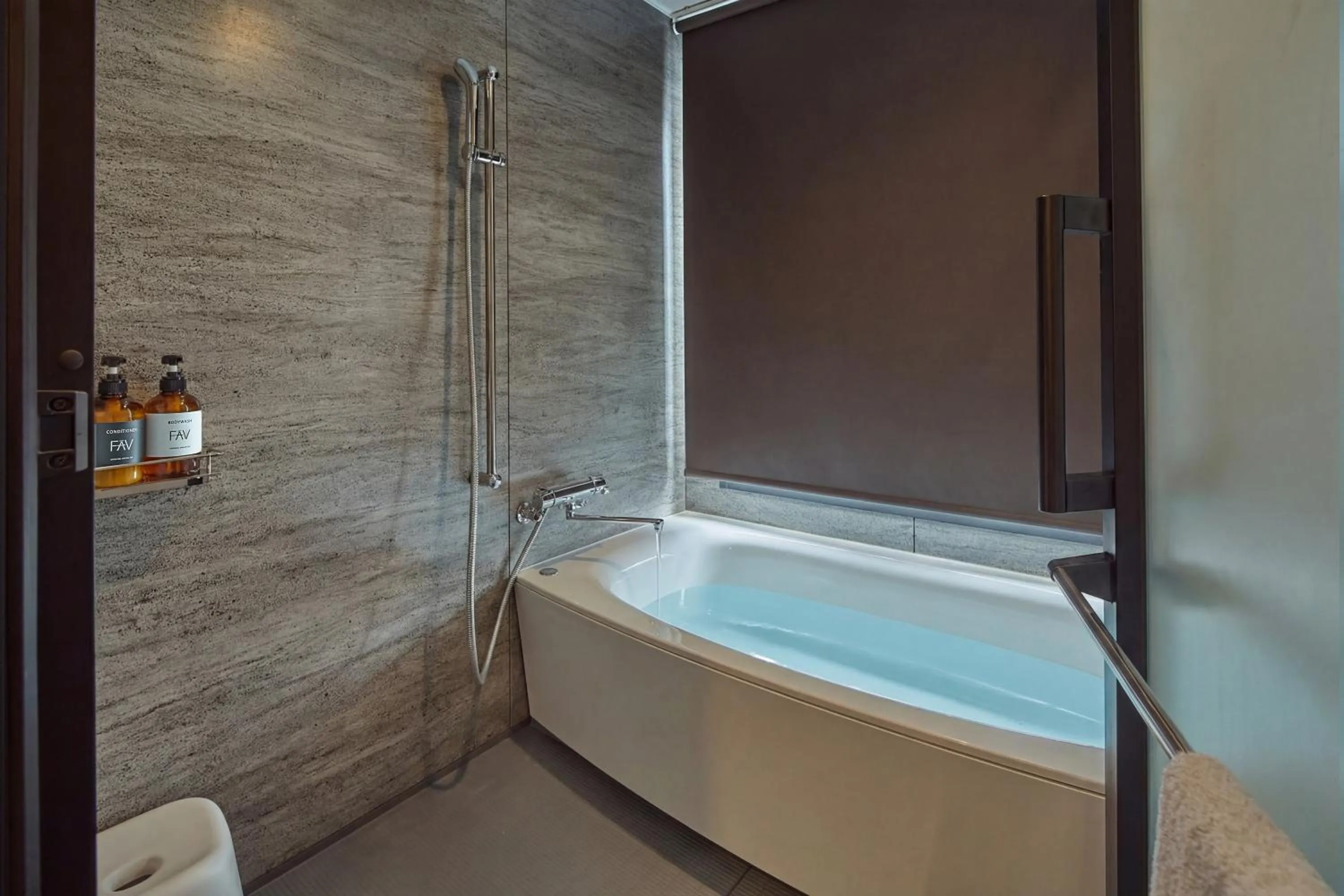 Bathroom in FAV LUX Kagoshima Tenmonkan