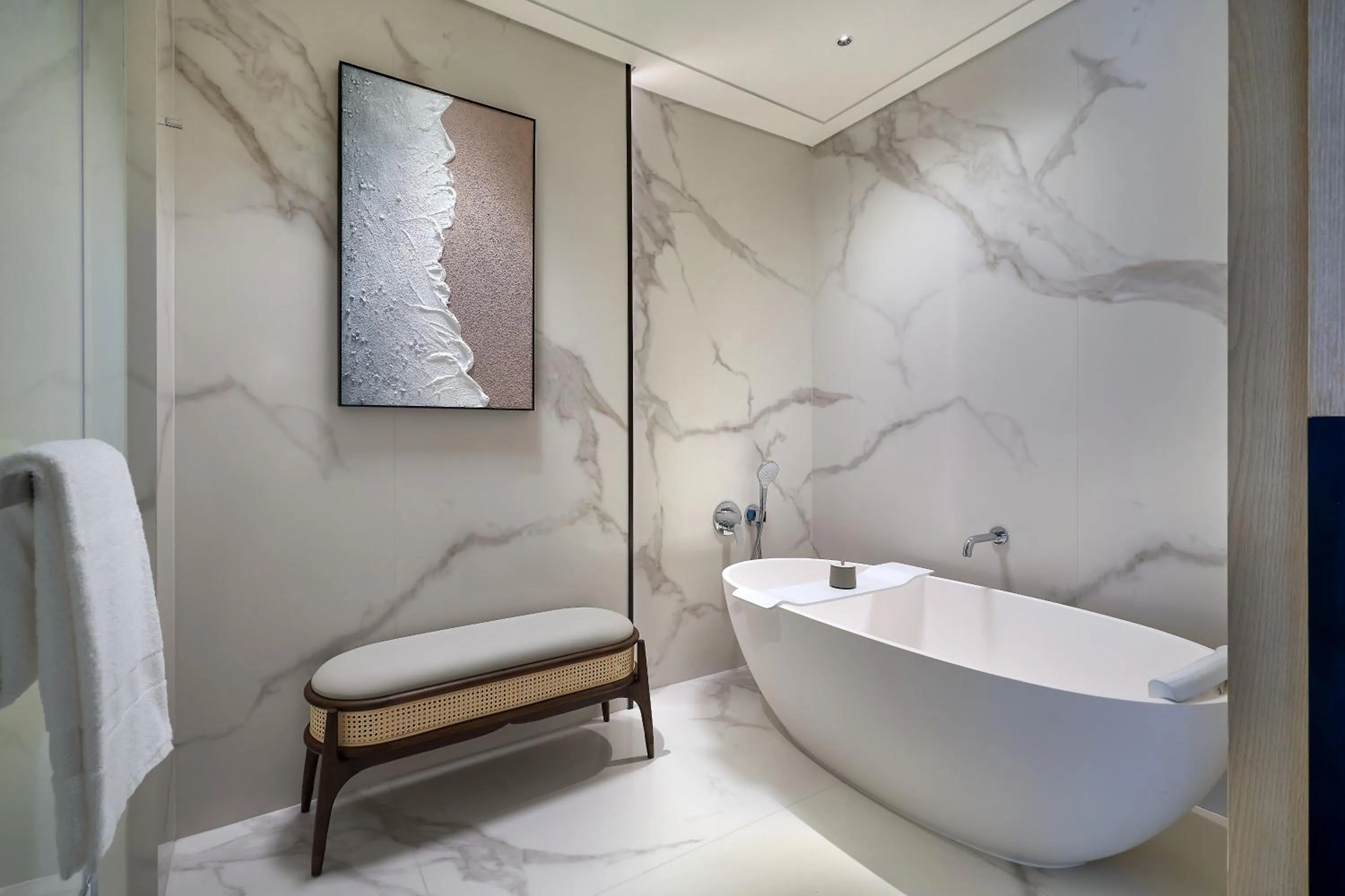 Bath in Grand Ocean View Hotel Zhuhai