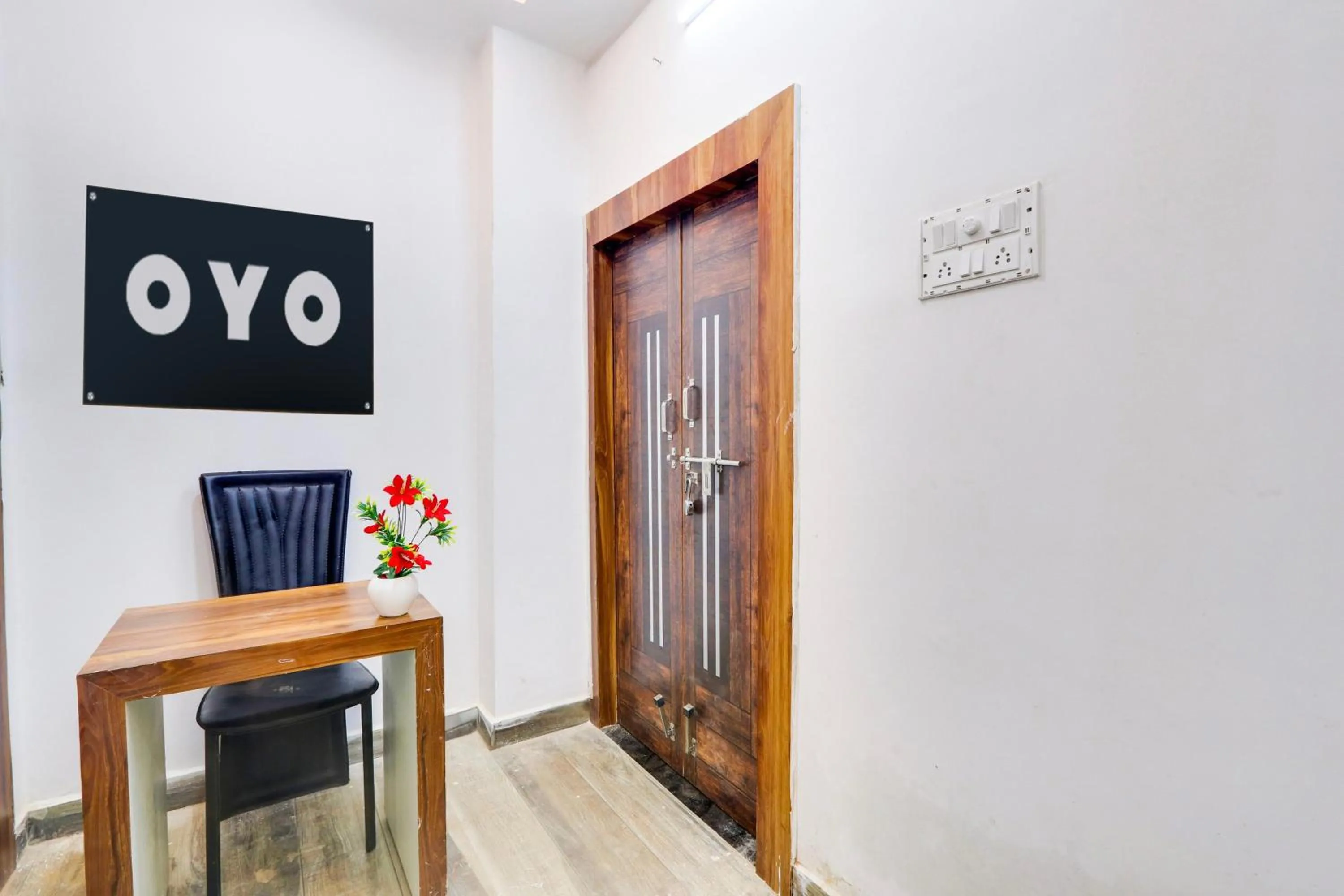 Lobby or reception in Hotel O Honey Rooms