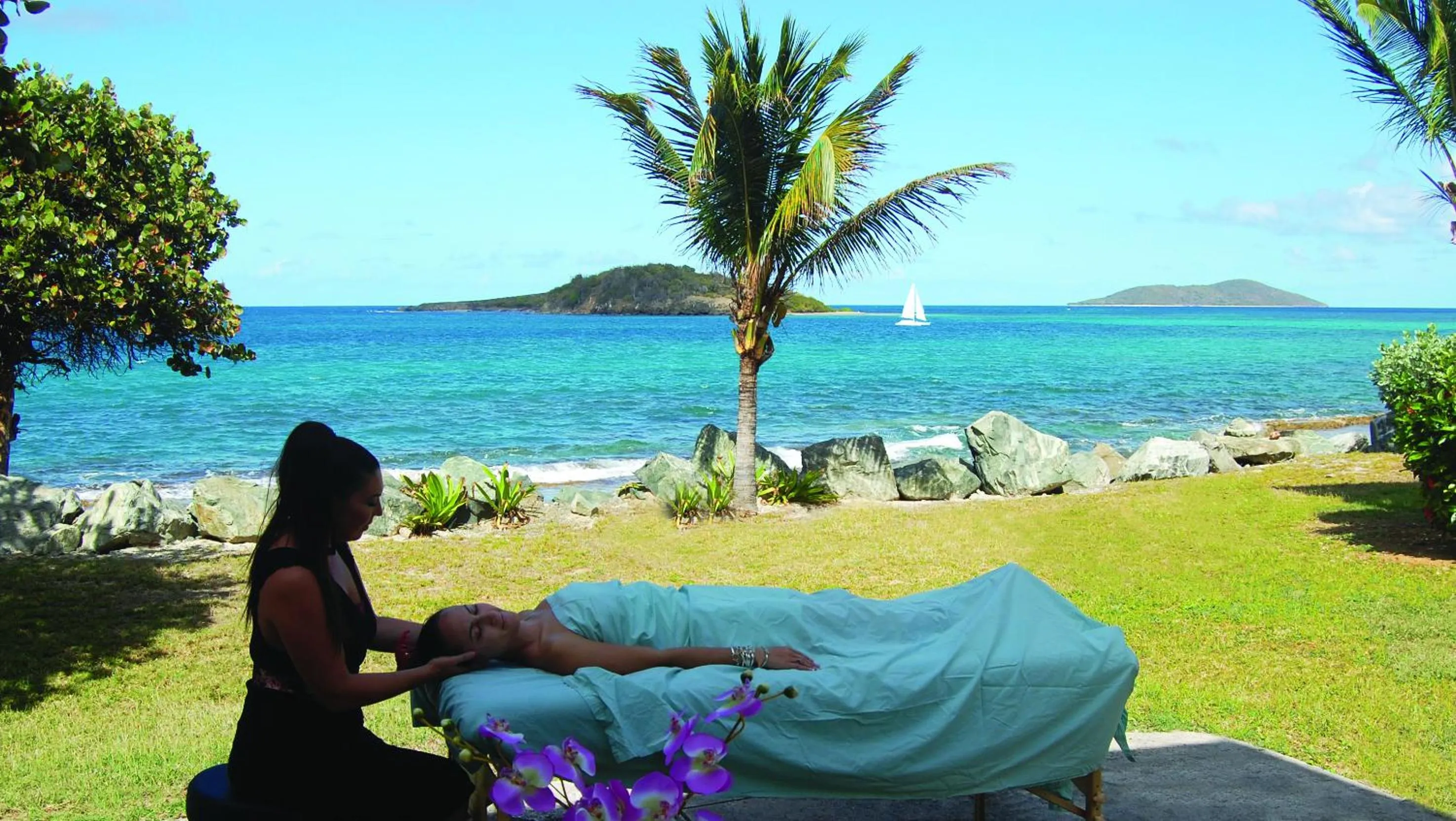 Massage in Tamarind Reef Resort Spa & Marina