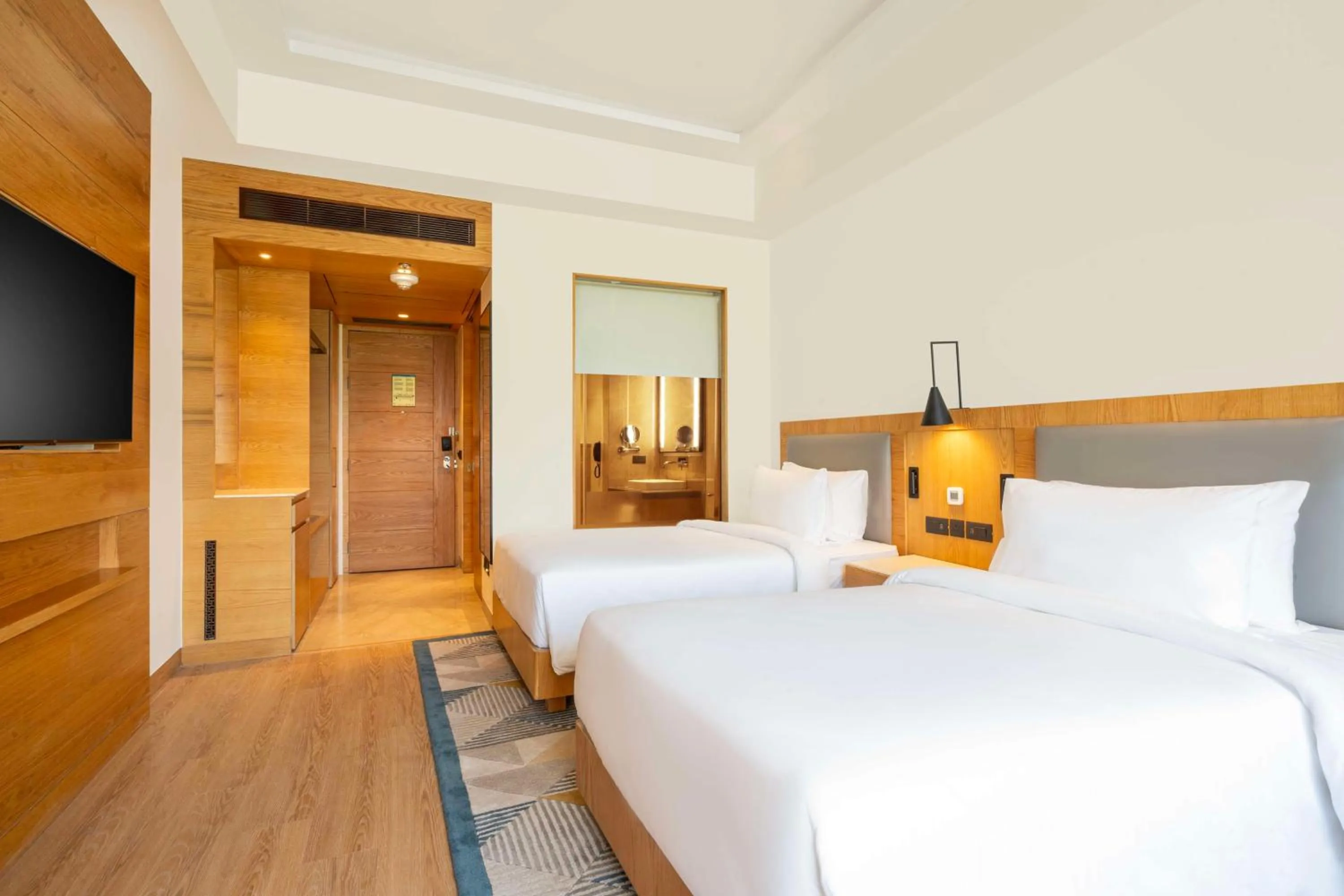 Bedroom, Bed in Radisson Hotel Vrindavan