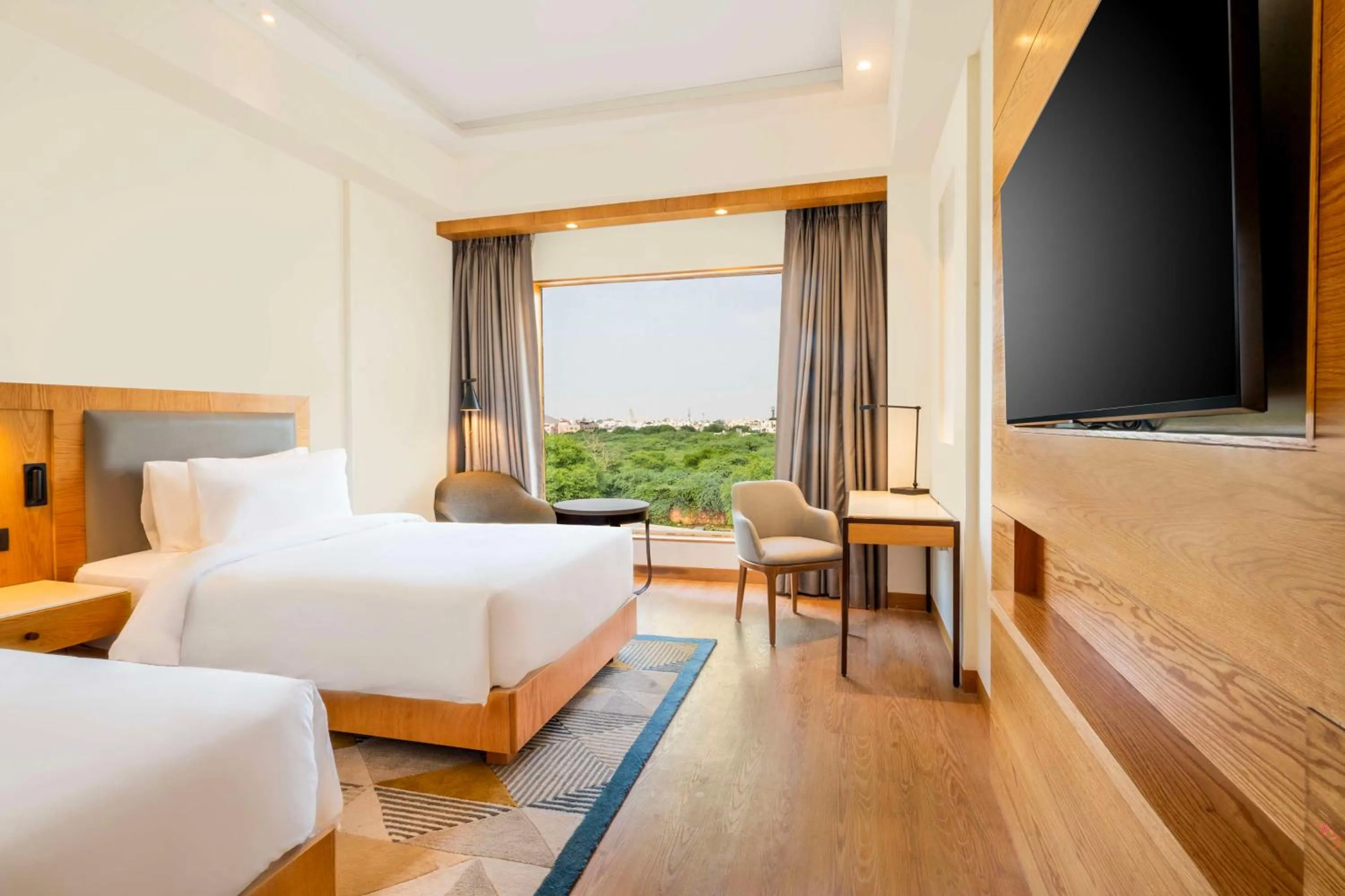 Bedroom, Bed in Radisson Hotel Vrindavan