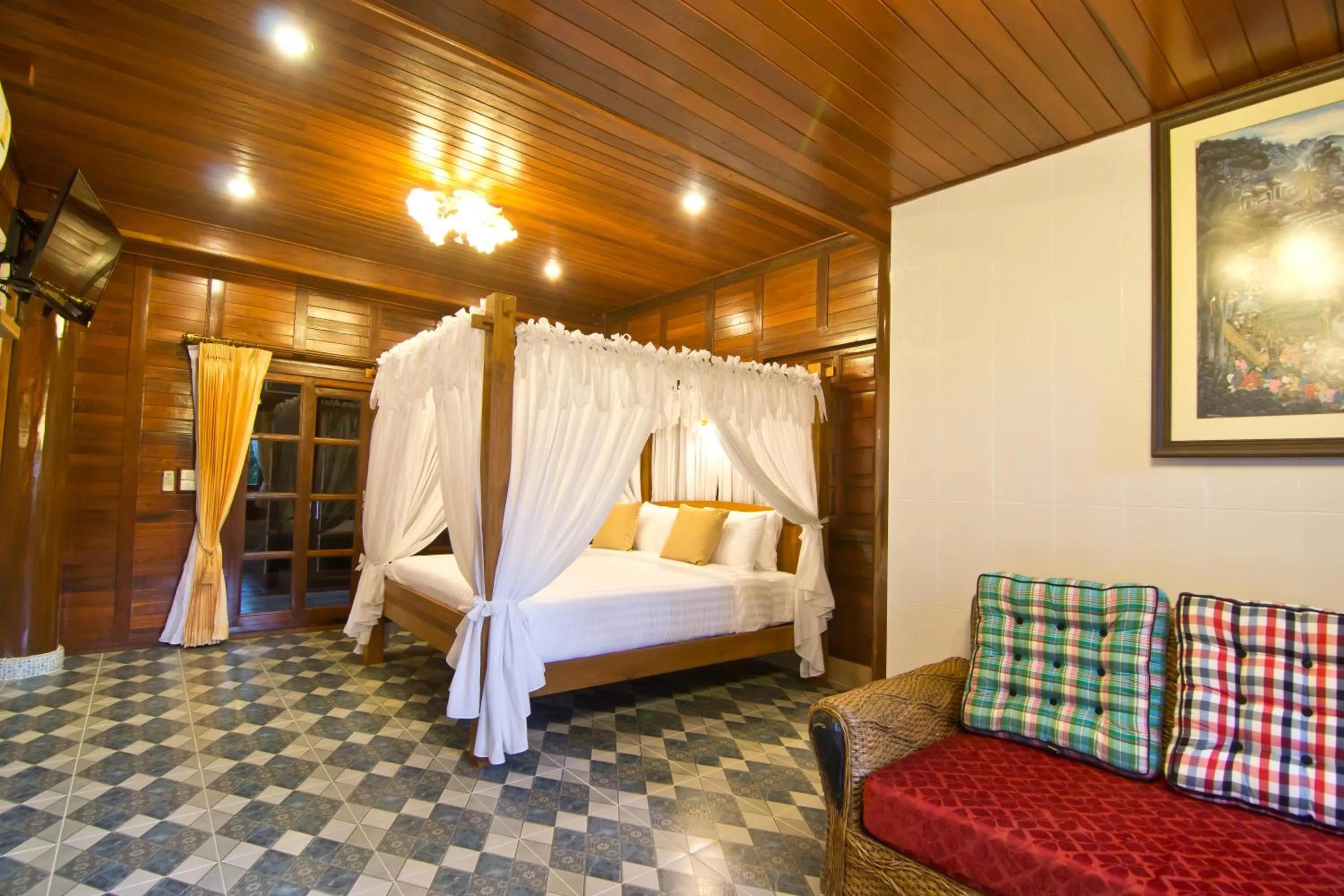 Photo of the whole room, Bed in Bueng Bua Thong Resort