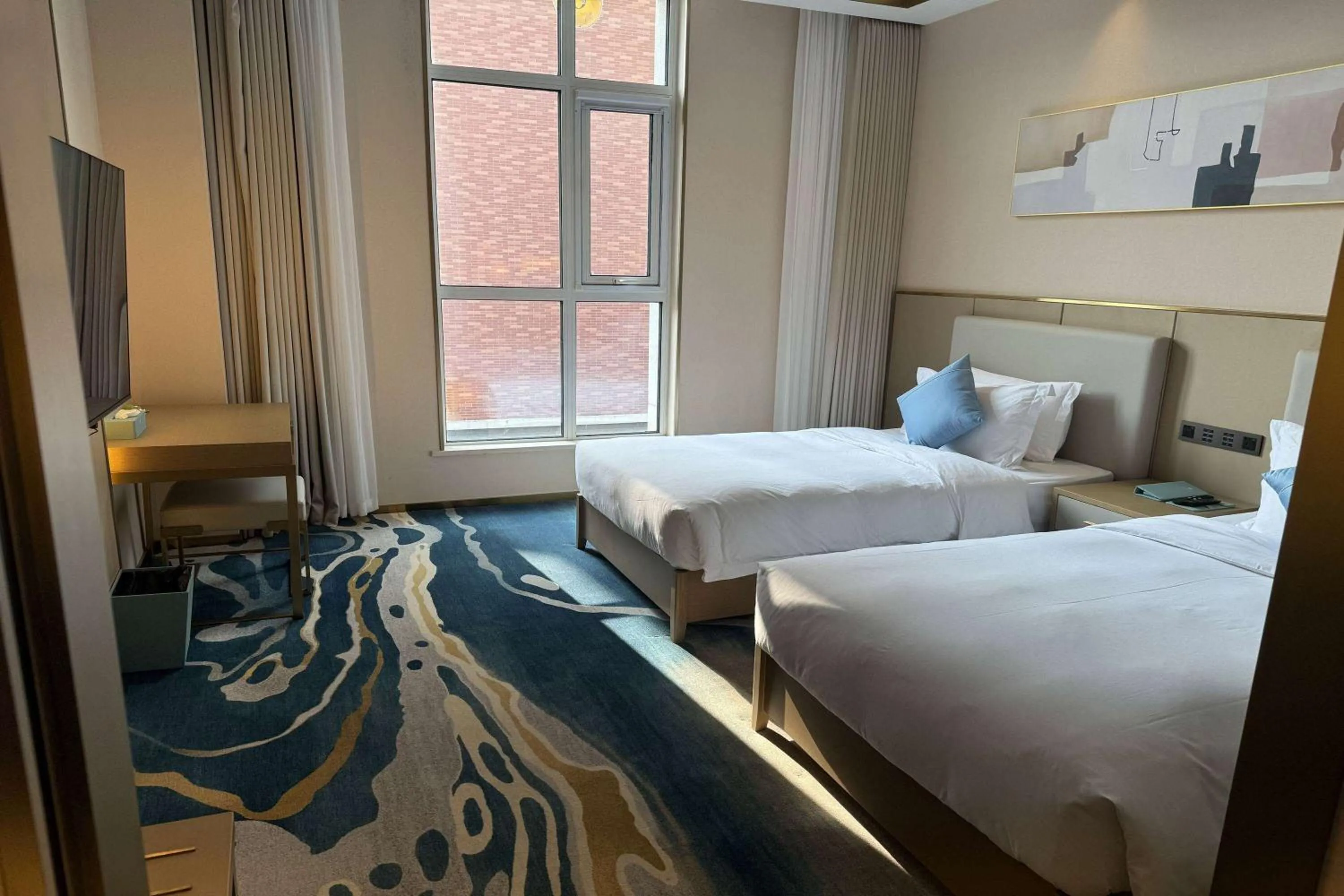 Photo of the whole room in Wyndham Garden Rizhao Donggang Resort