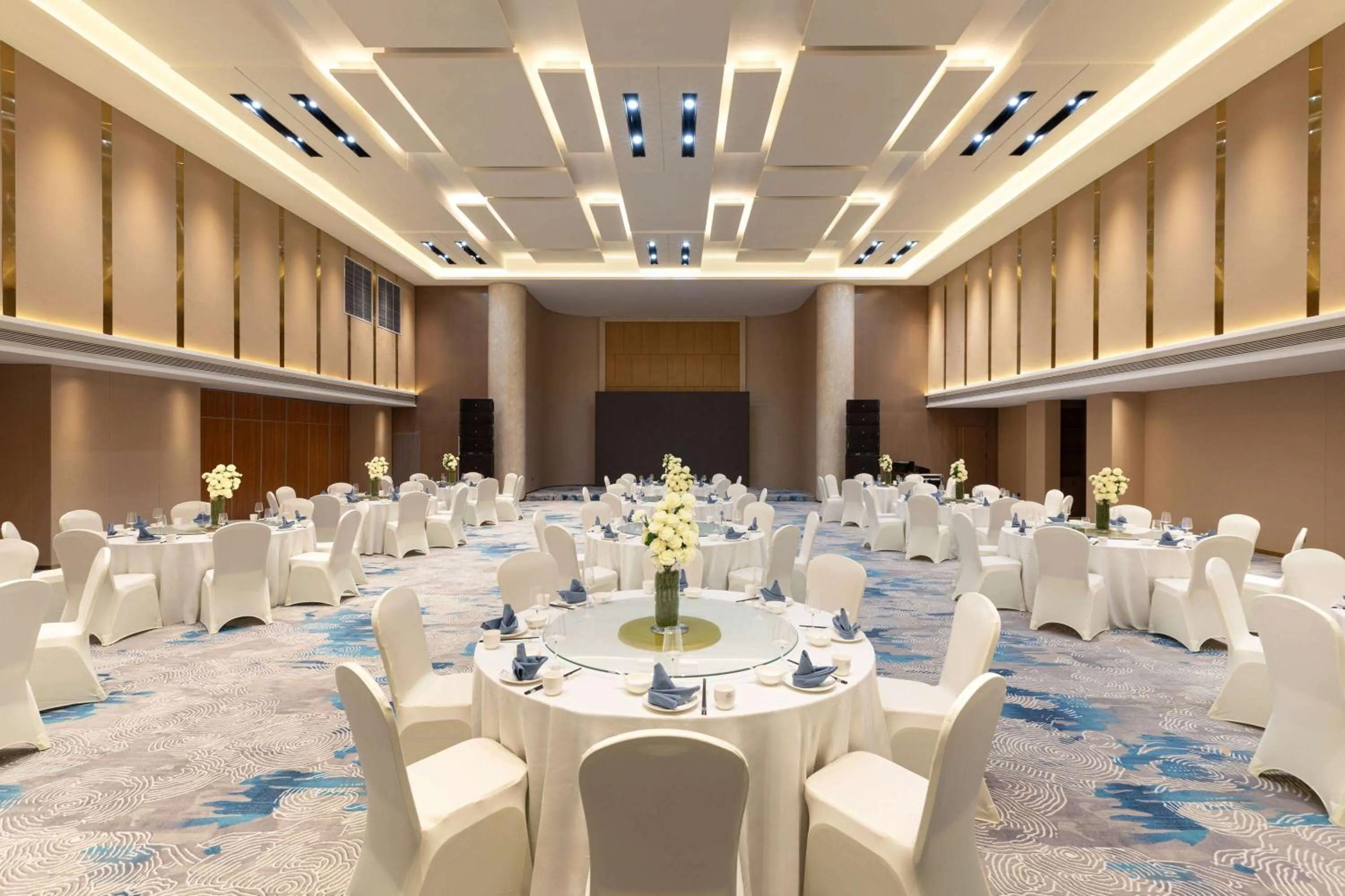 Meeting/conference room in Wyndham Garden Rizhao Donggang Resort