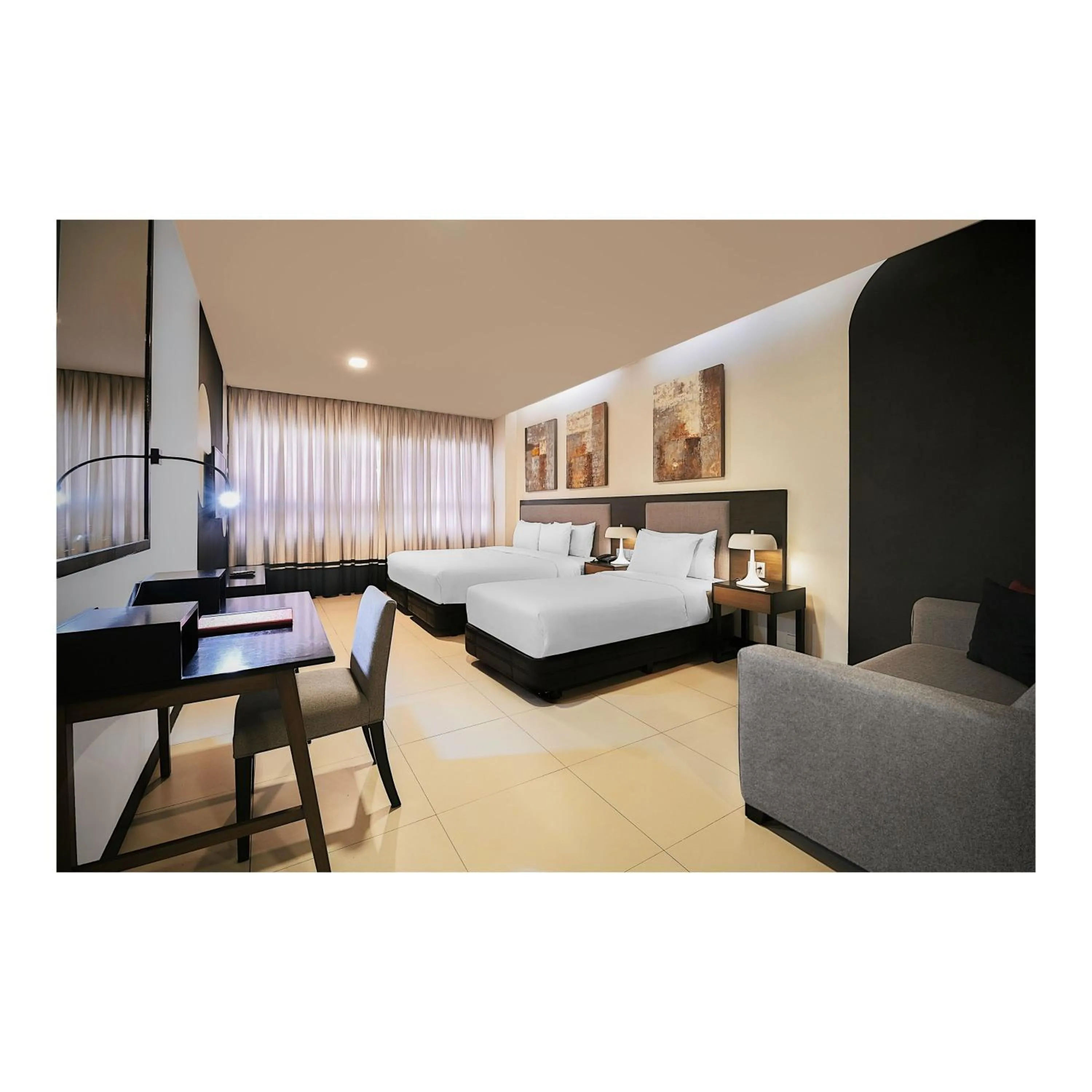 Bed in Summit Hotel Magnolia