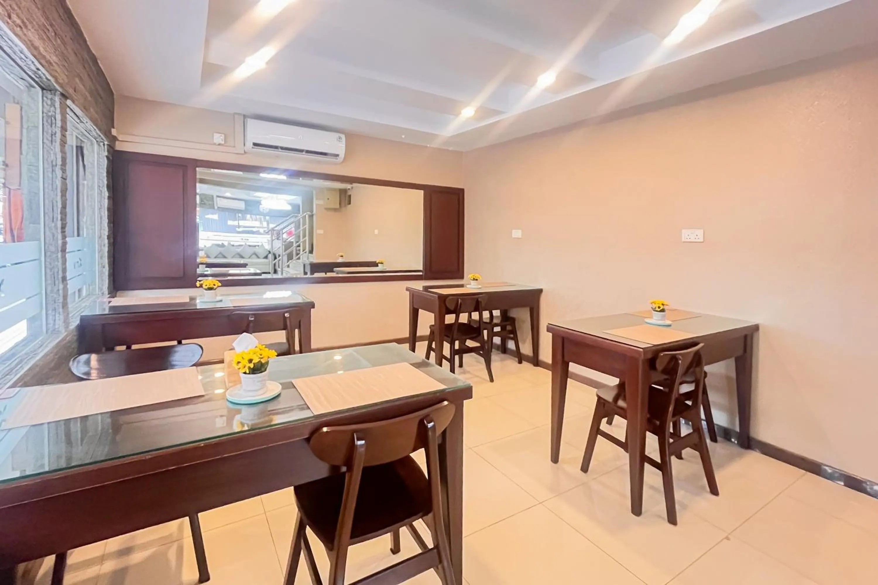 Seating area in Urbanview Hotel X Ten Harbour Bay Batam