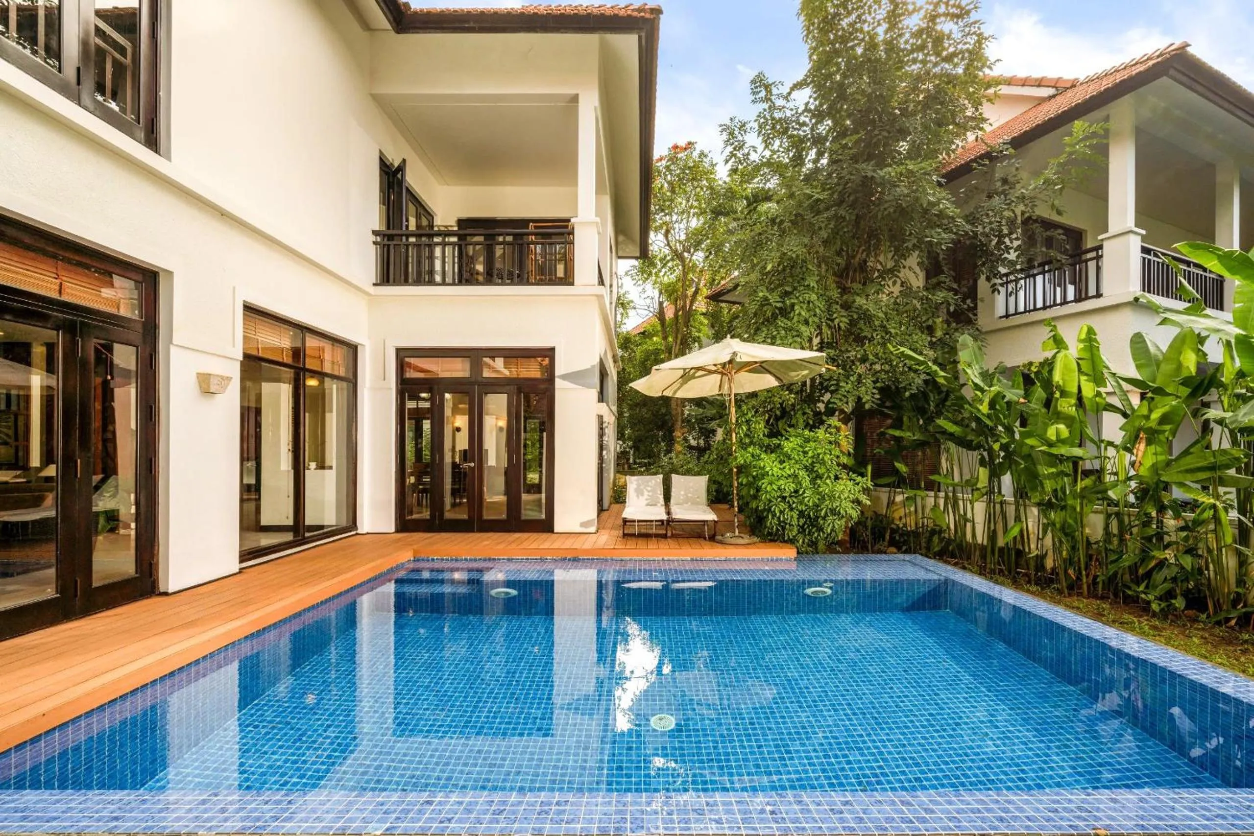 Property building in Resort Villas Da Nang By Abogo