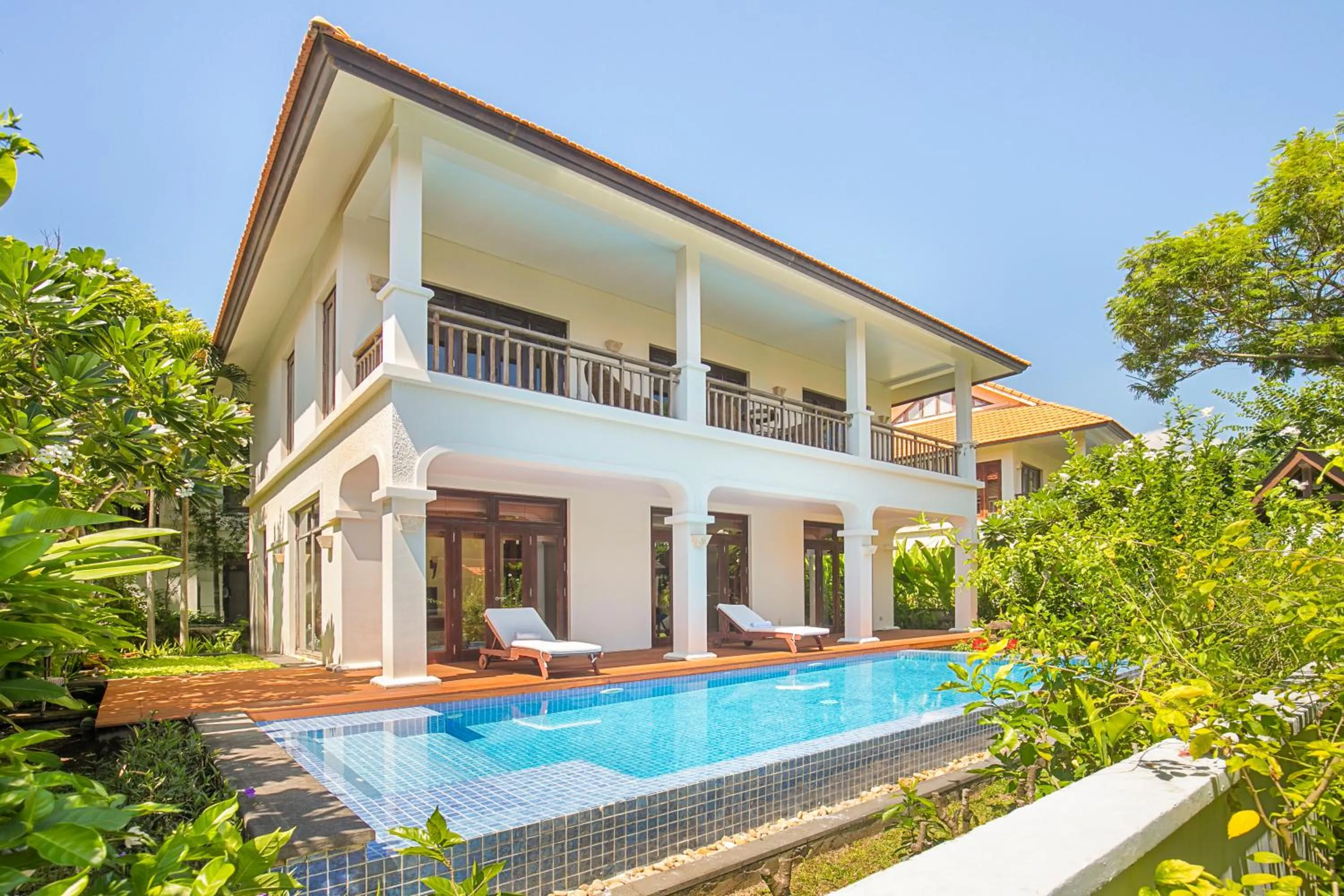 Property building in Resort Villas Da Nang By Abogo