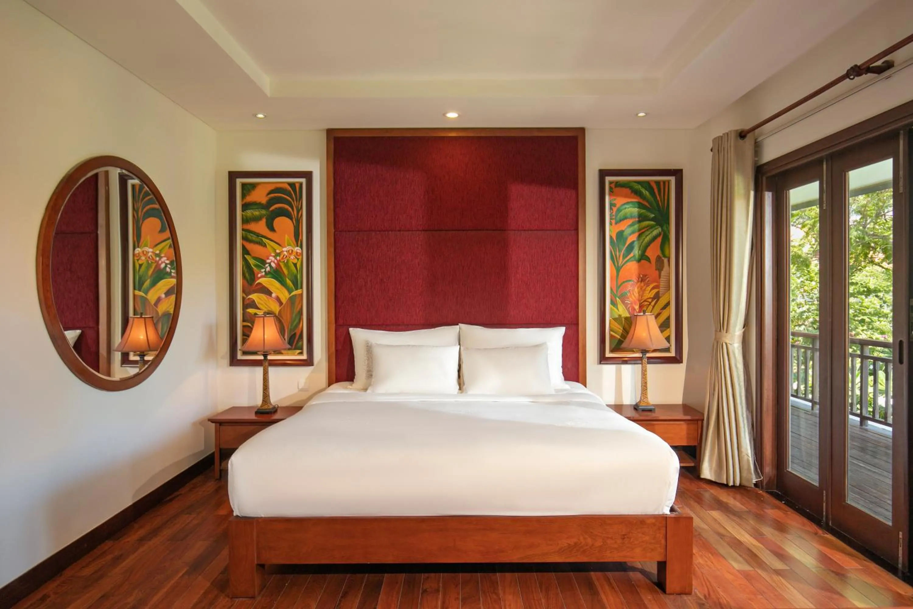 Bed in Resort Villas Da Nang By Abogo