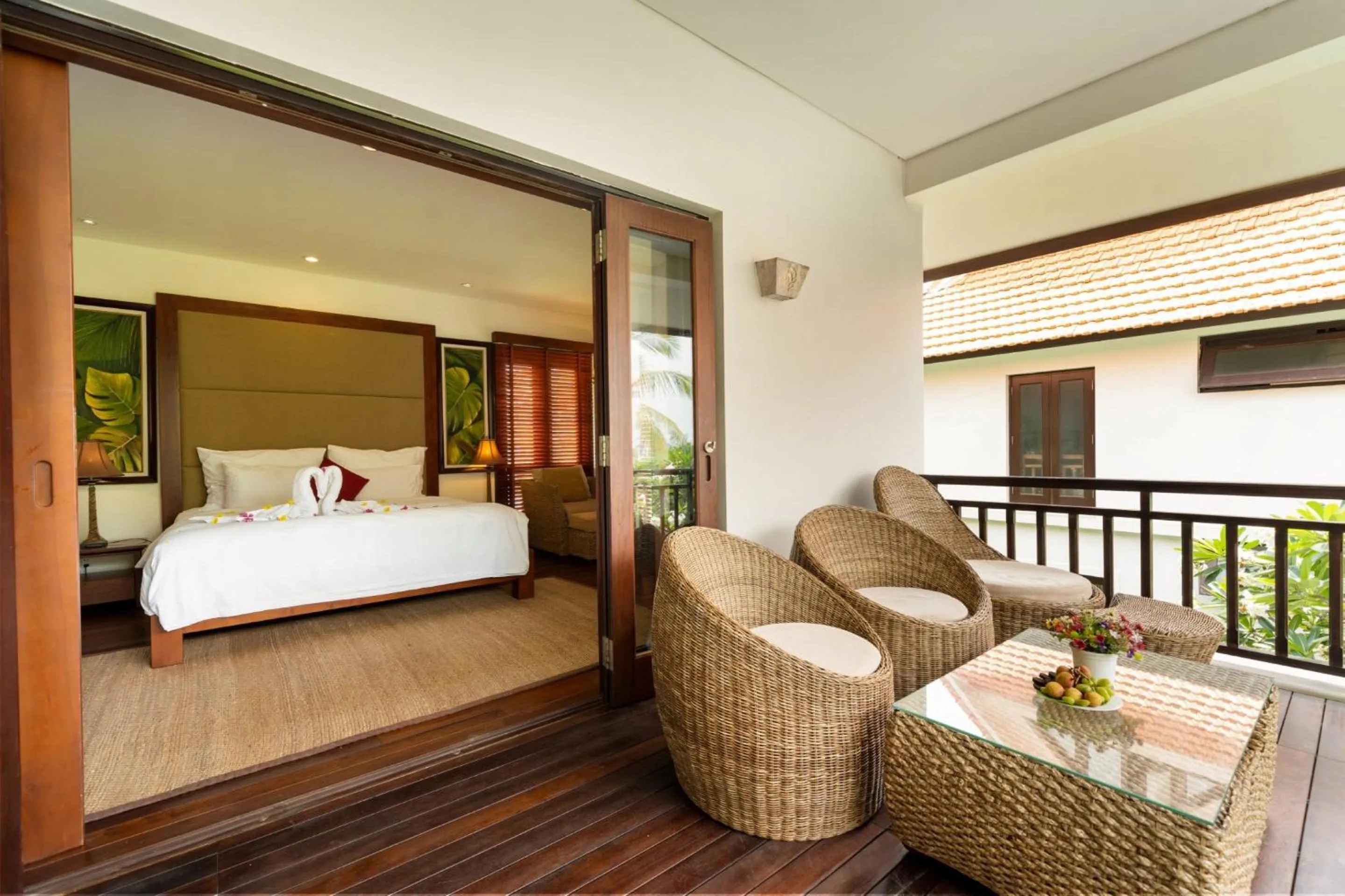 Bed in Resort Villas Da Nang By Abogo